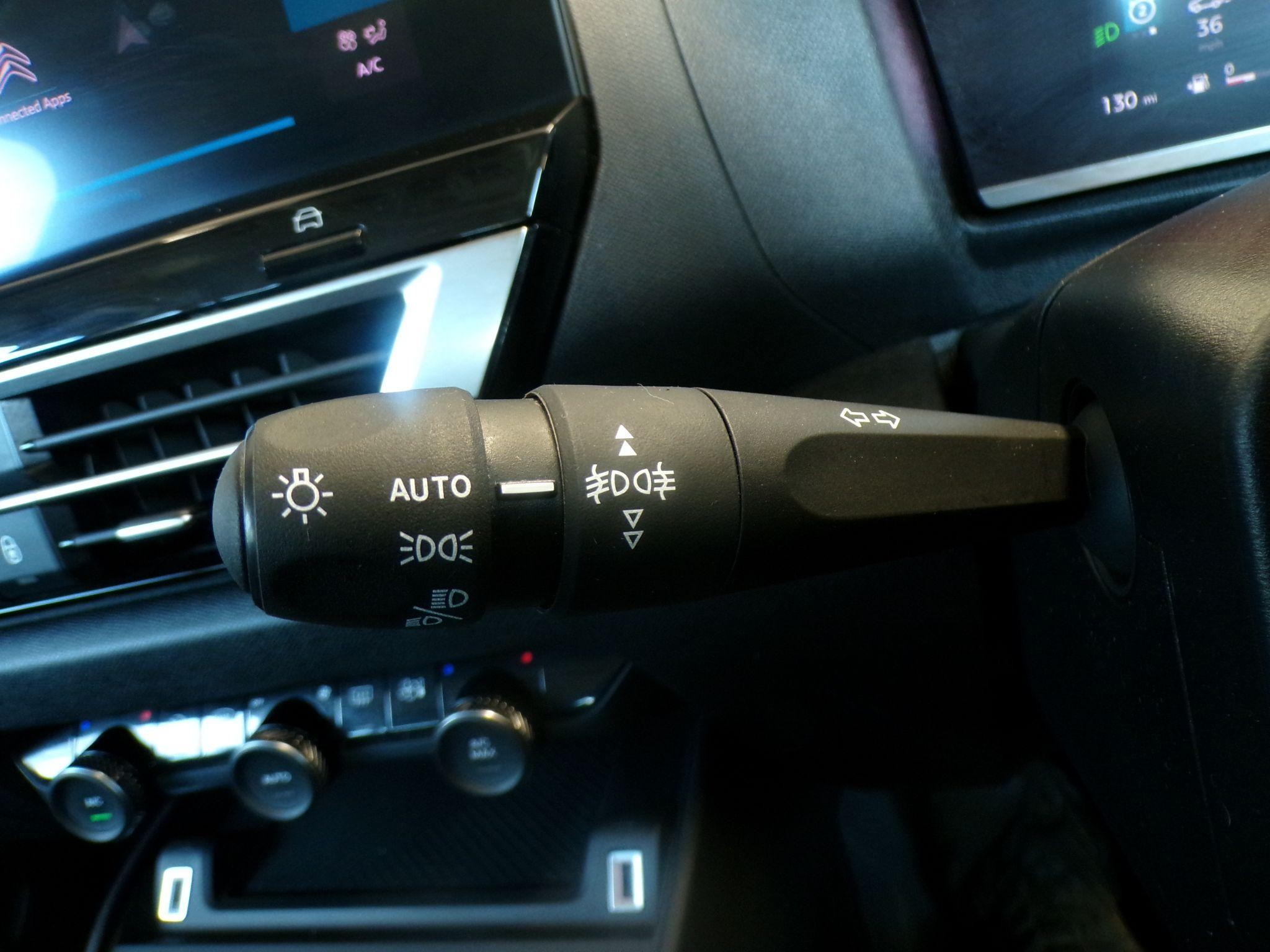 Citroen C4 Image 16
