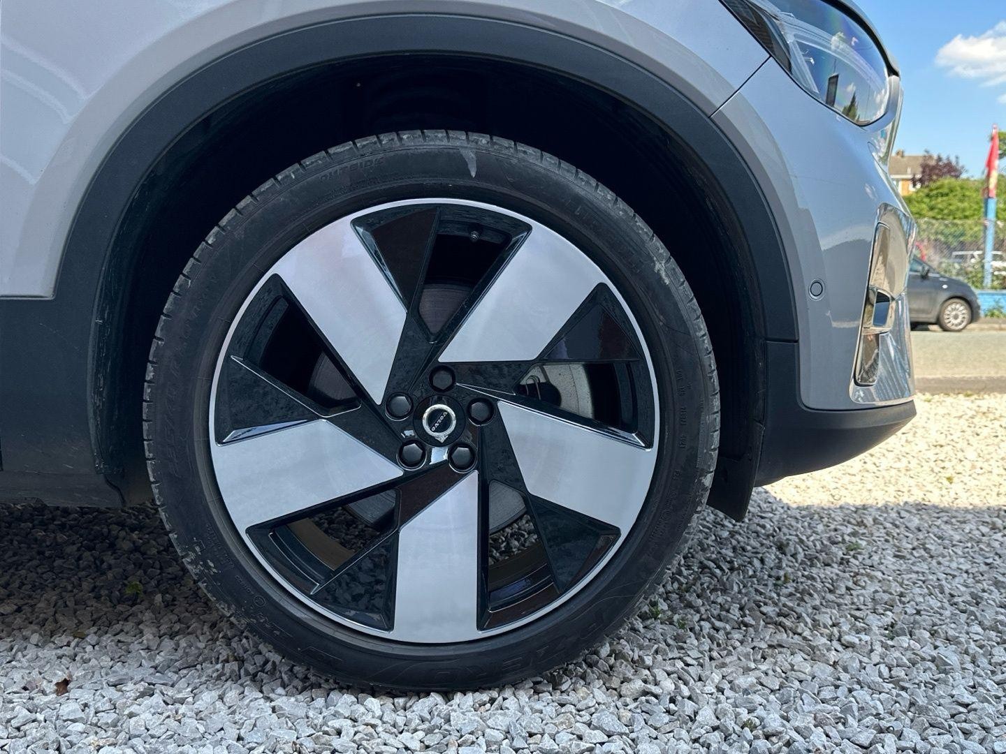 Volvo C40 Image 16
