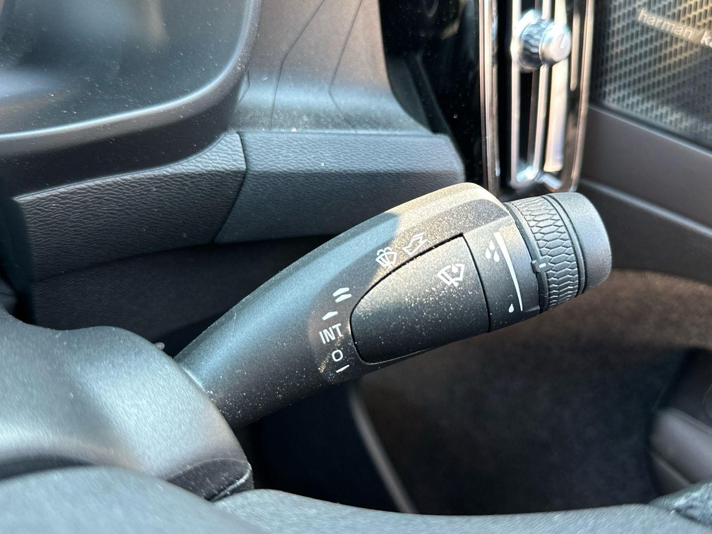Volvo C40 Image 24