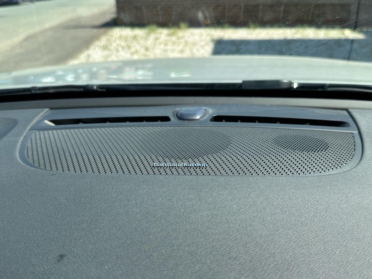 Volvo C40 Image 31