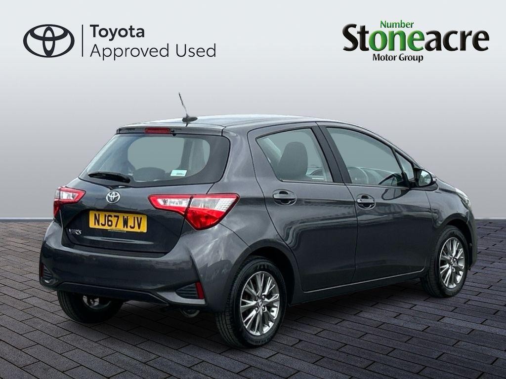 Toyota Yaris Image 5