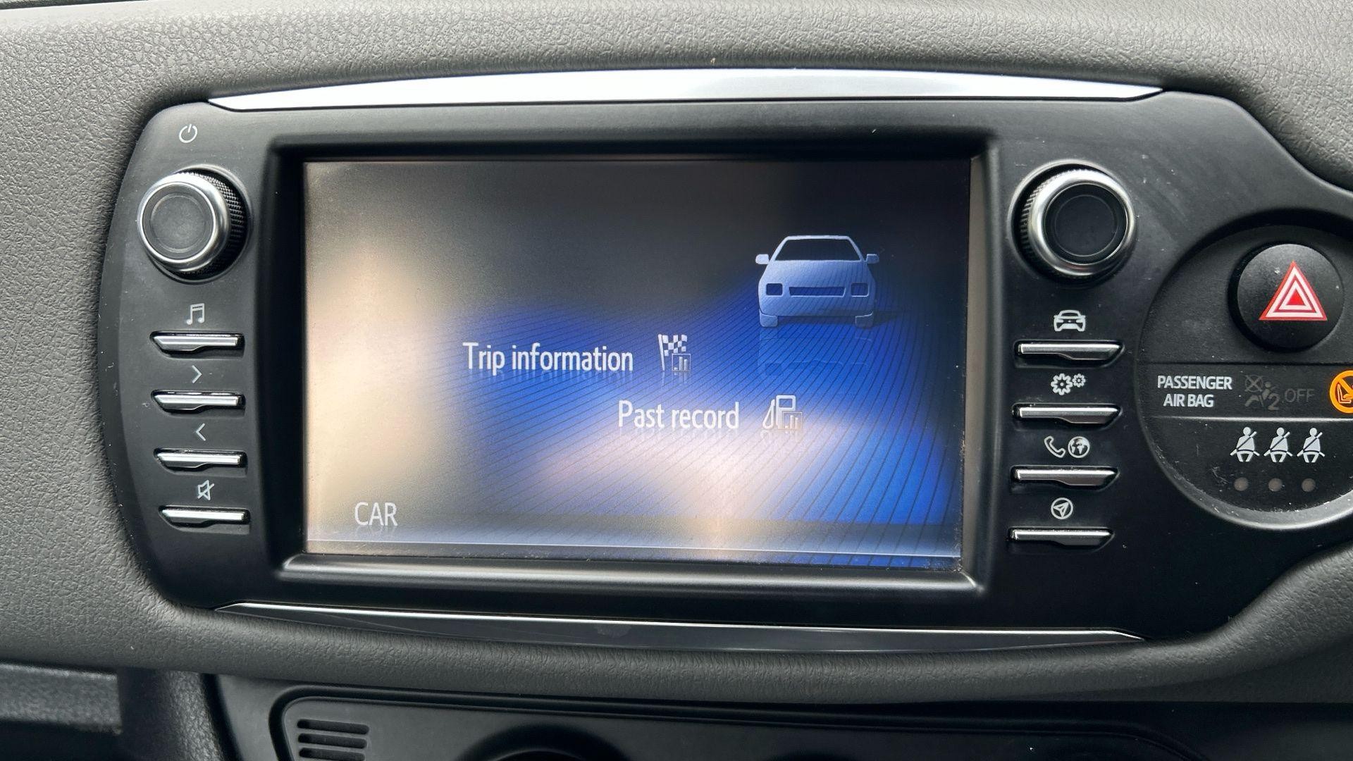 Toyota Yaris Image 28