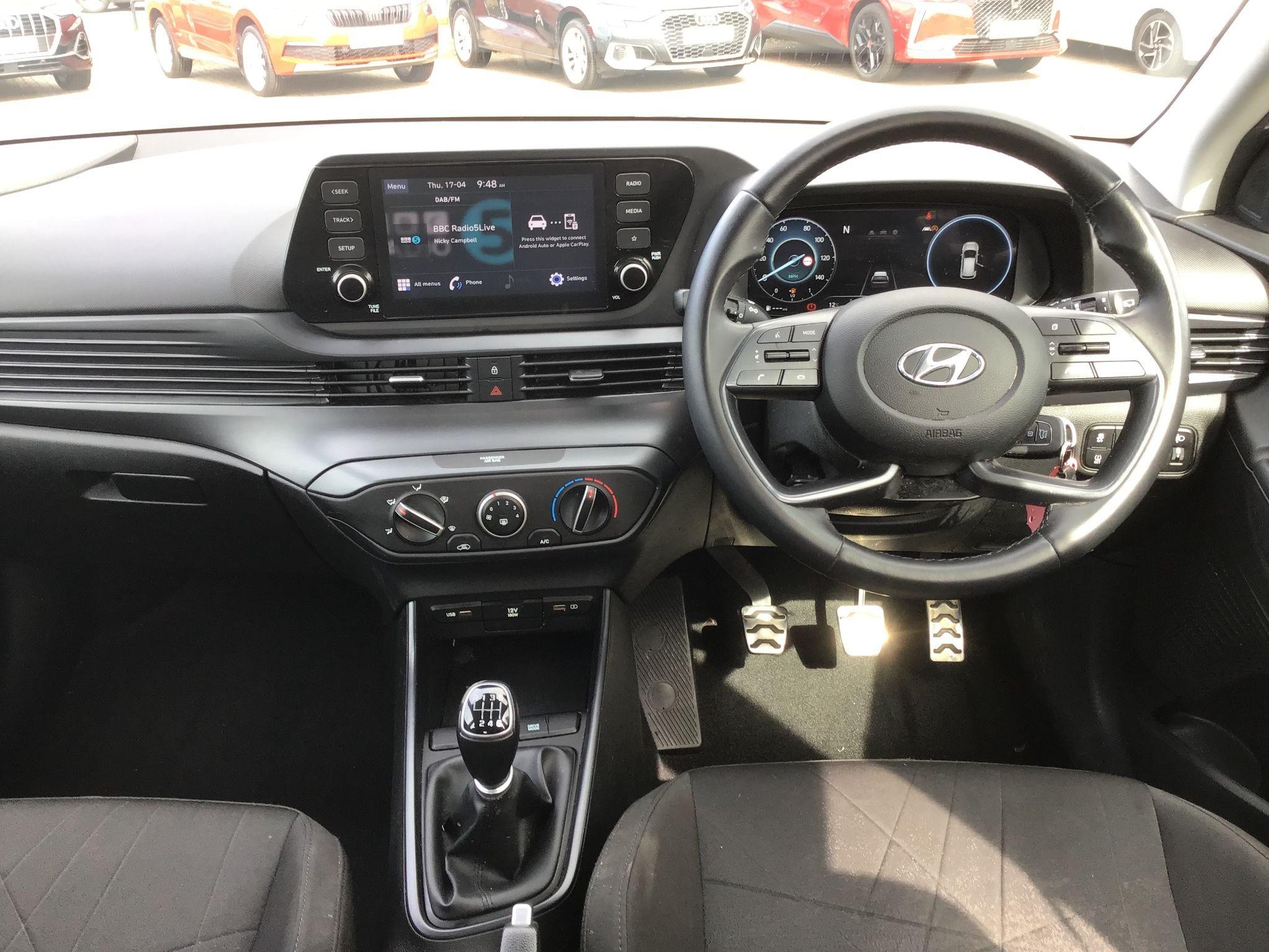 Hyundai BAYON Image 12