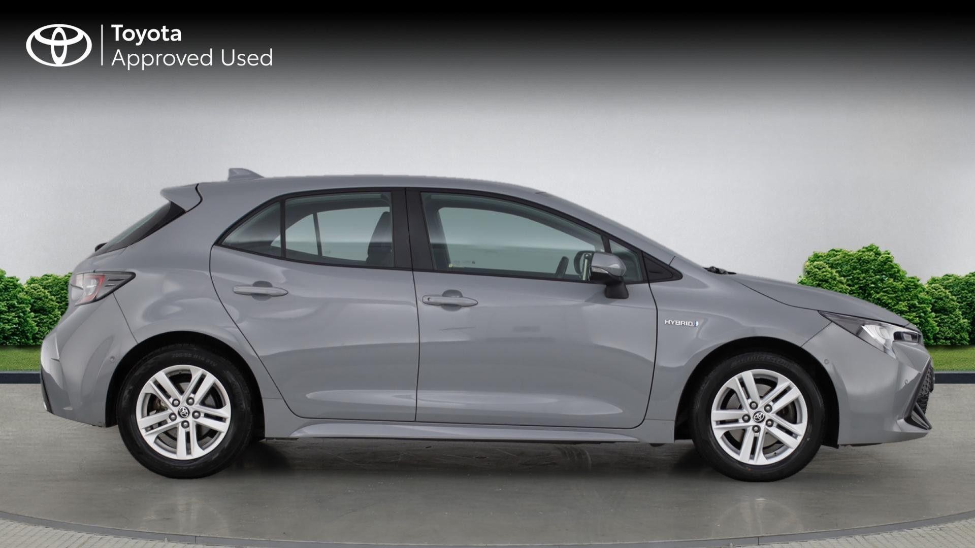 Toyota Corolla Image 4