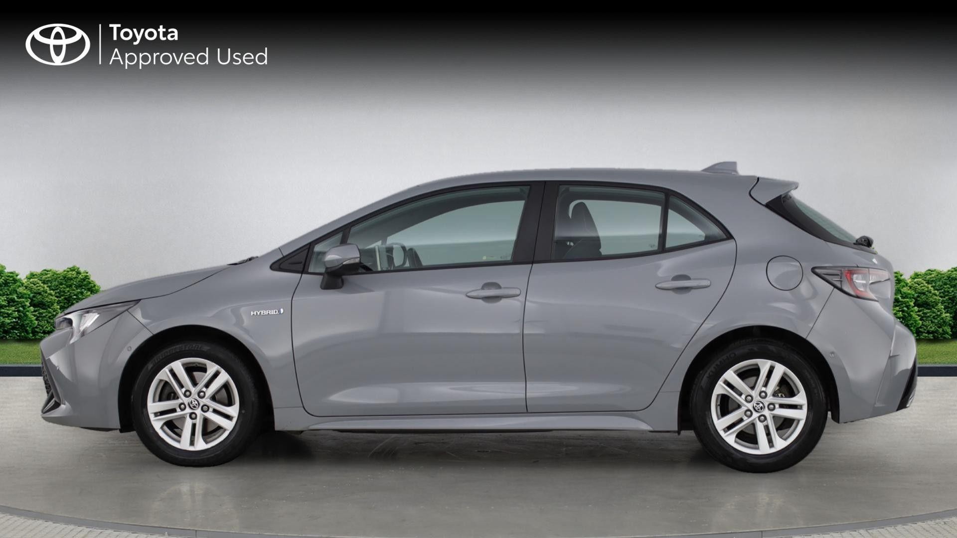 Toyota Corolla Image 8