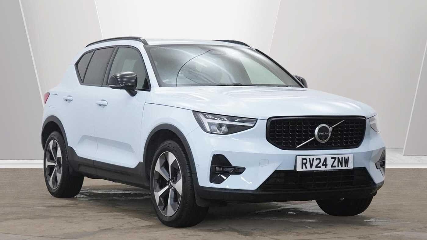 Volvo XC40 Image 1