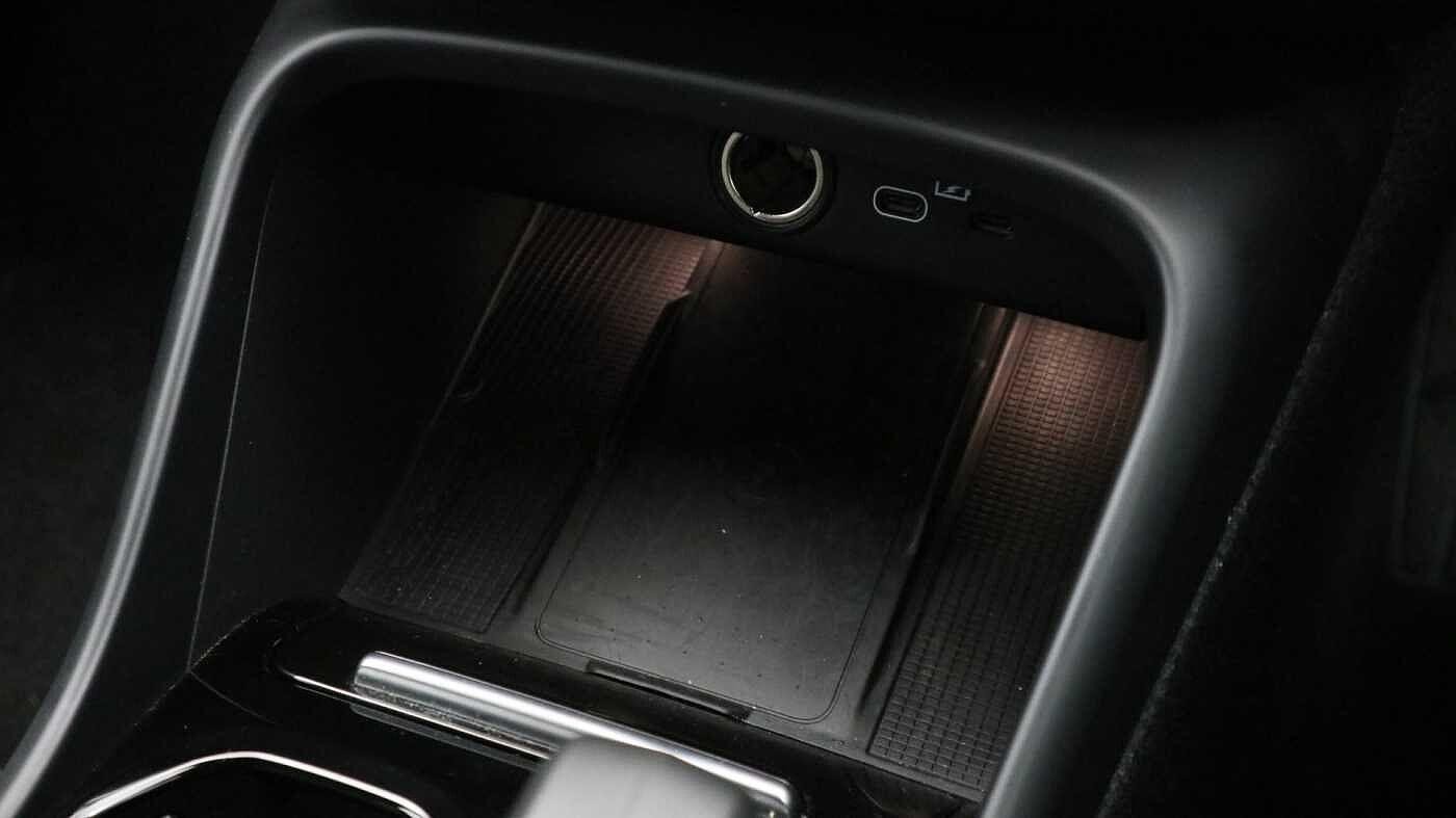 Volvo XC40 Image 30