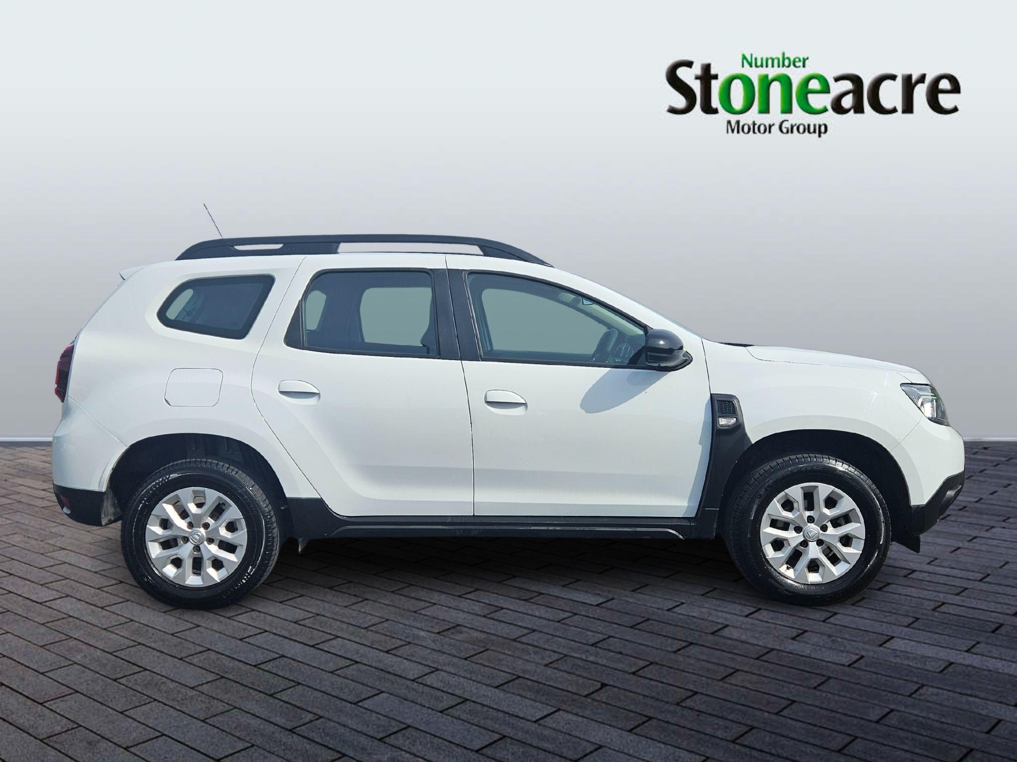Dacia Duster Image 2