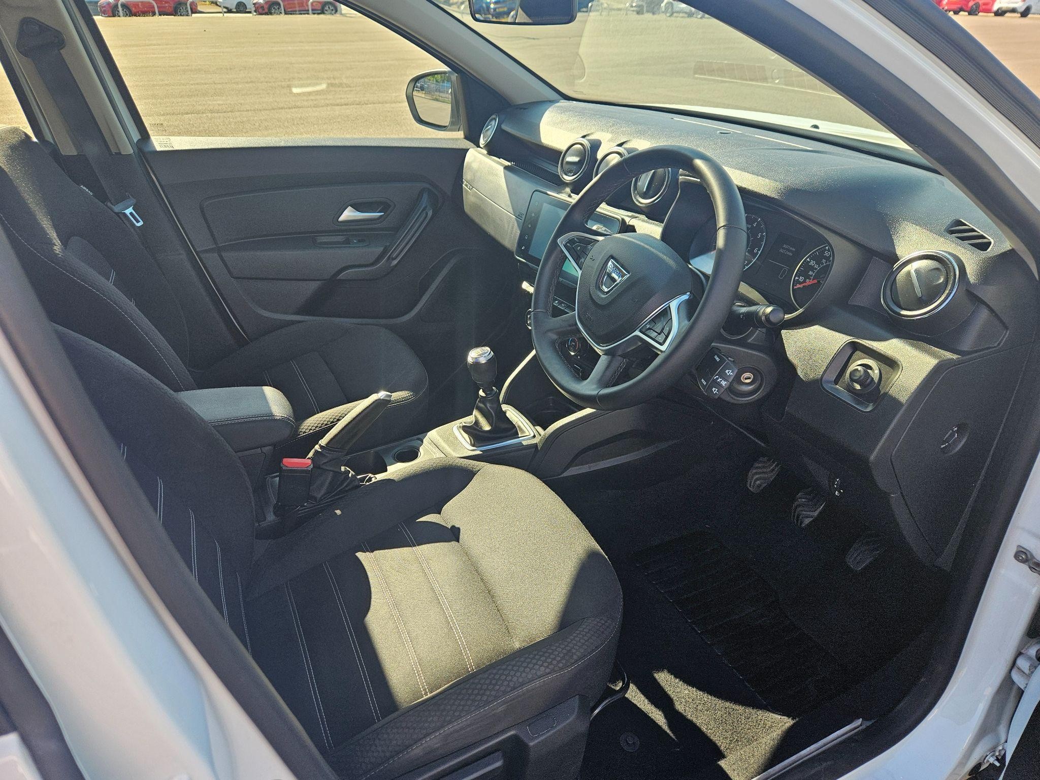 Dacia Duster Image 25