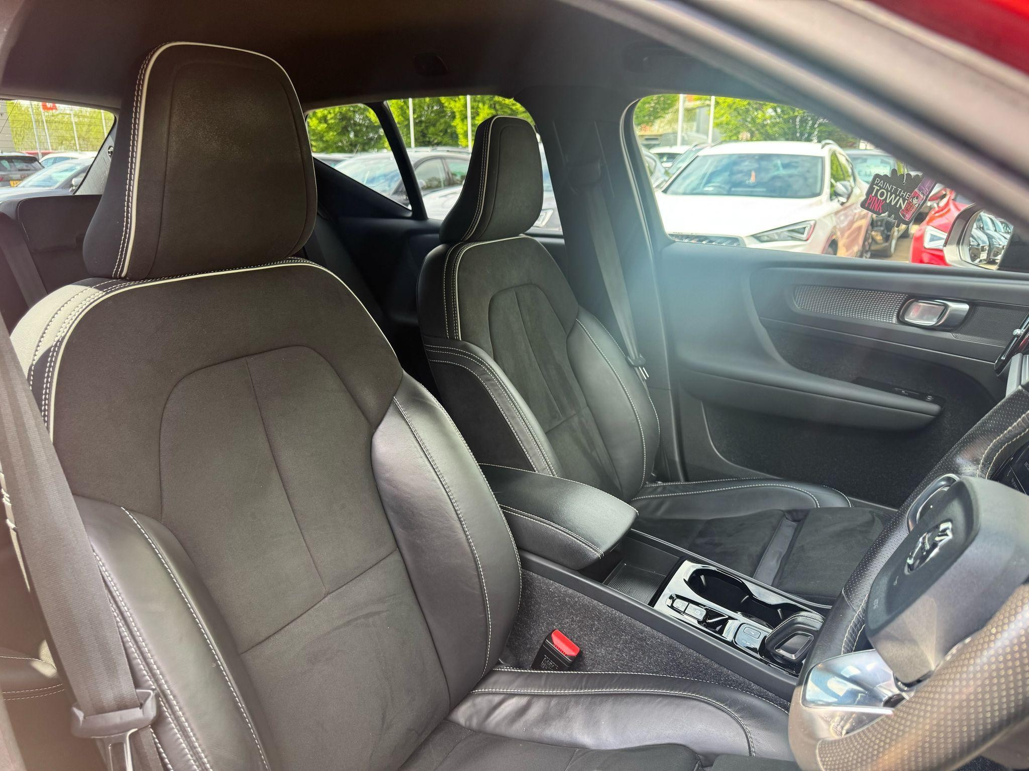 Volvo XC40 Image 13