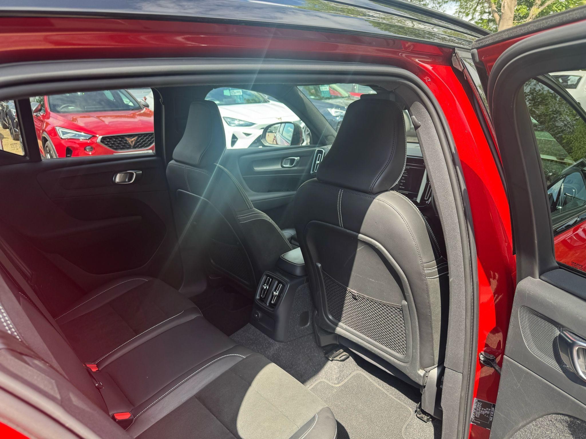 Volvo XC40 Image 18