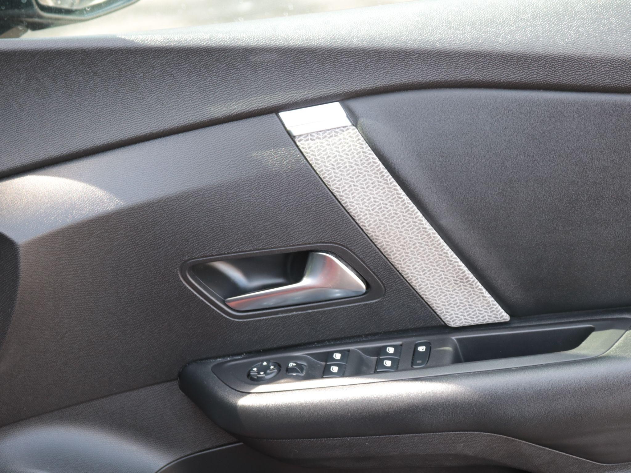 Citroen C4 Image 15