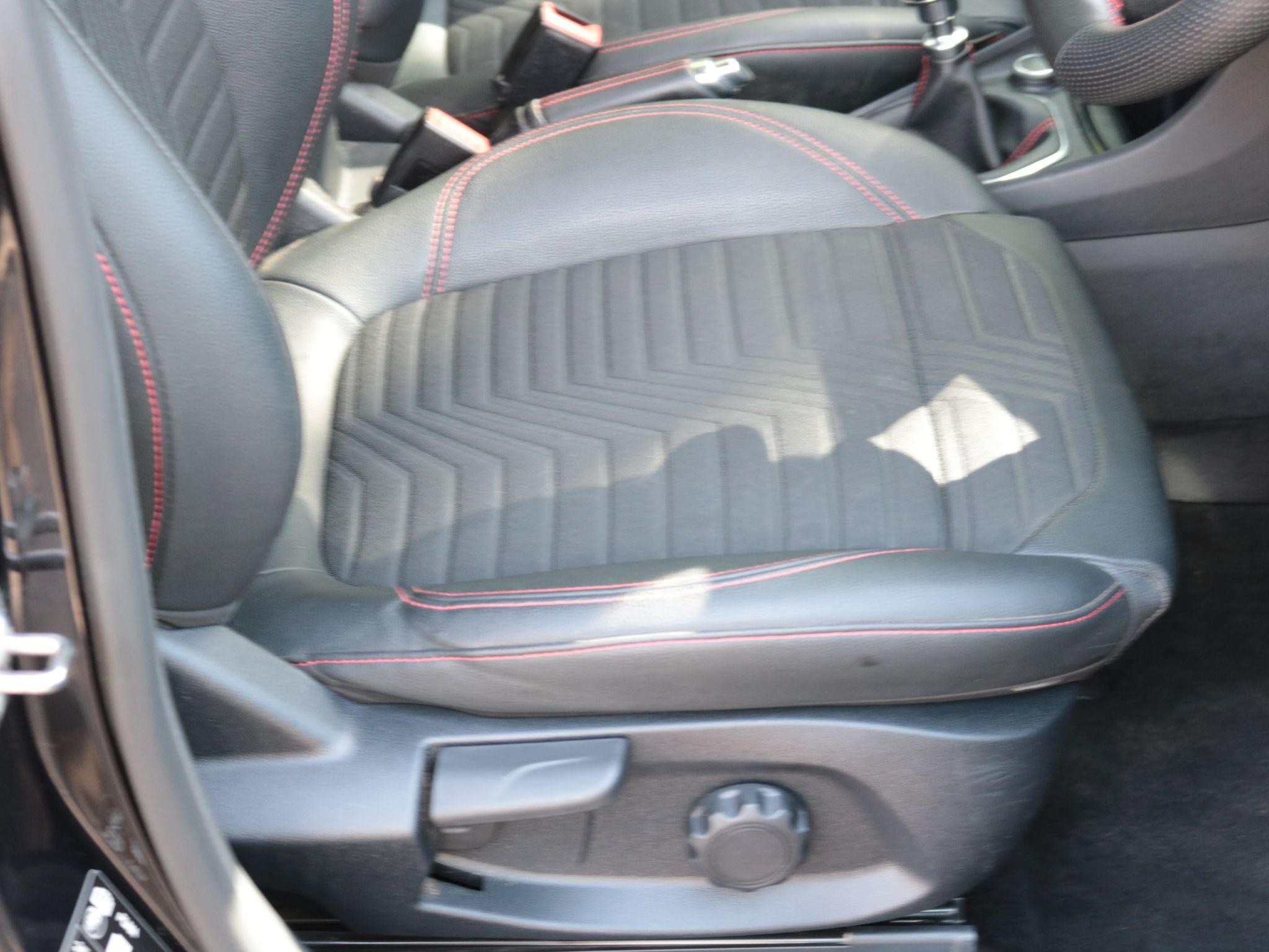 Ford Puma Image 26