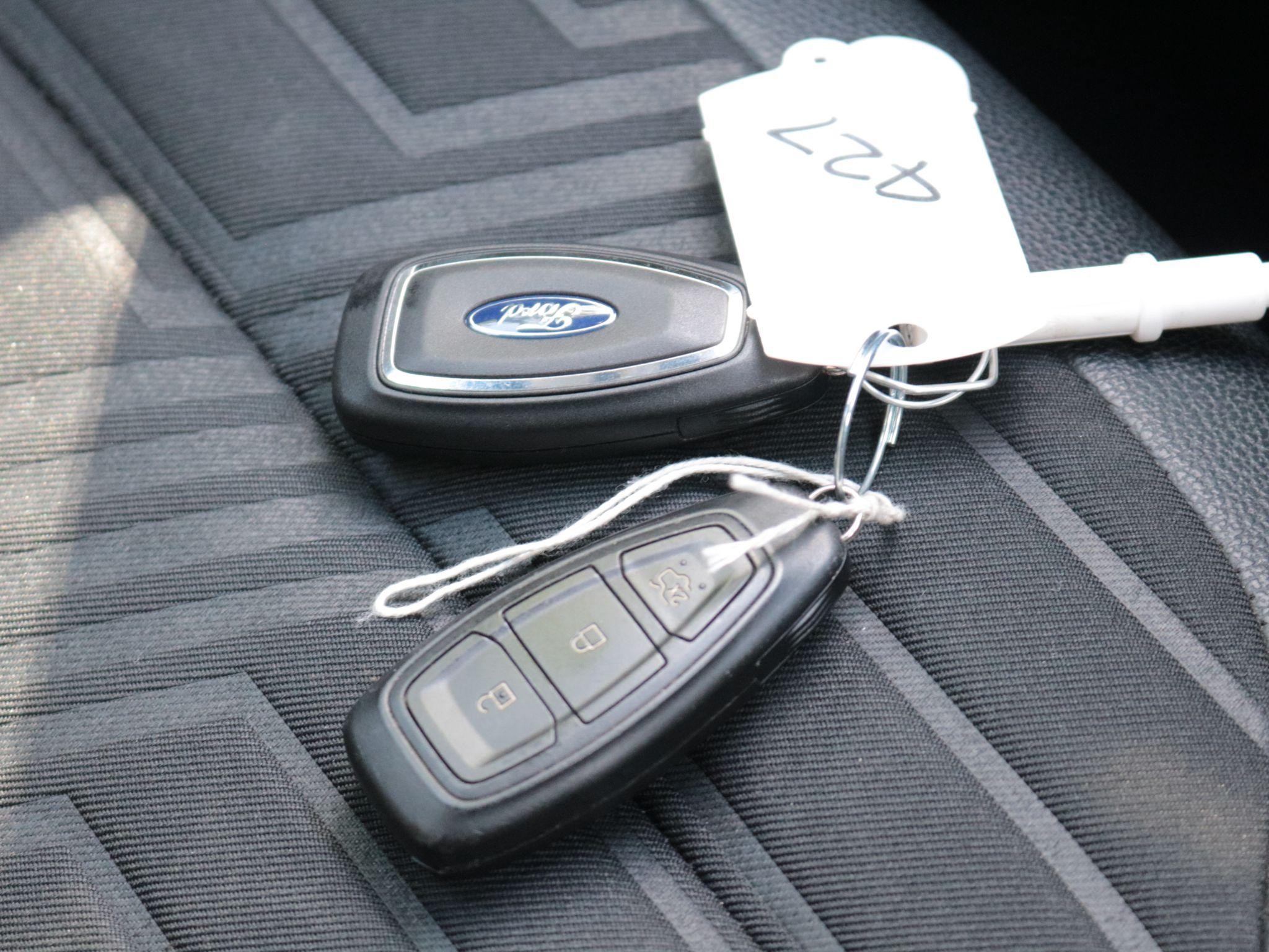 Ford Puma Image 28