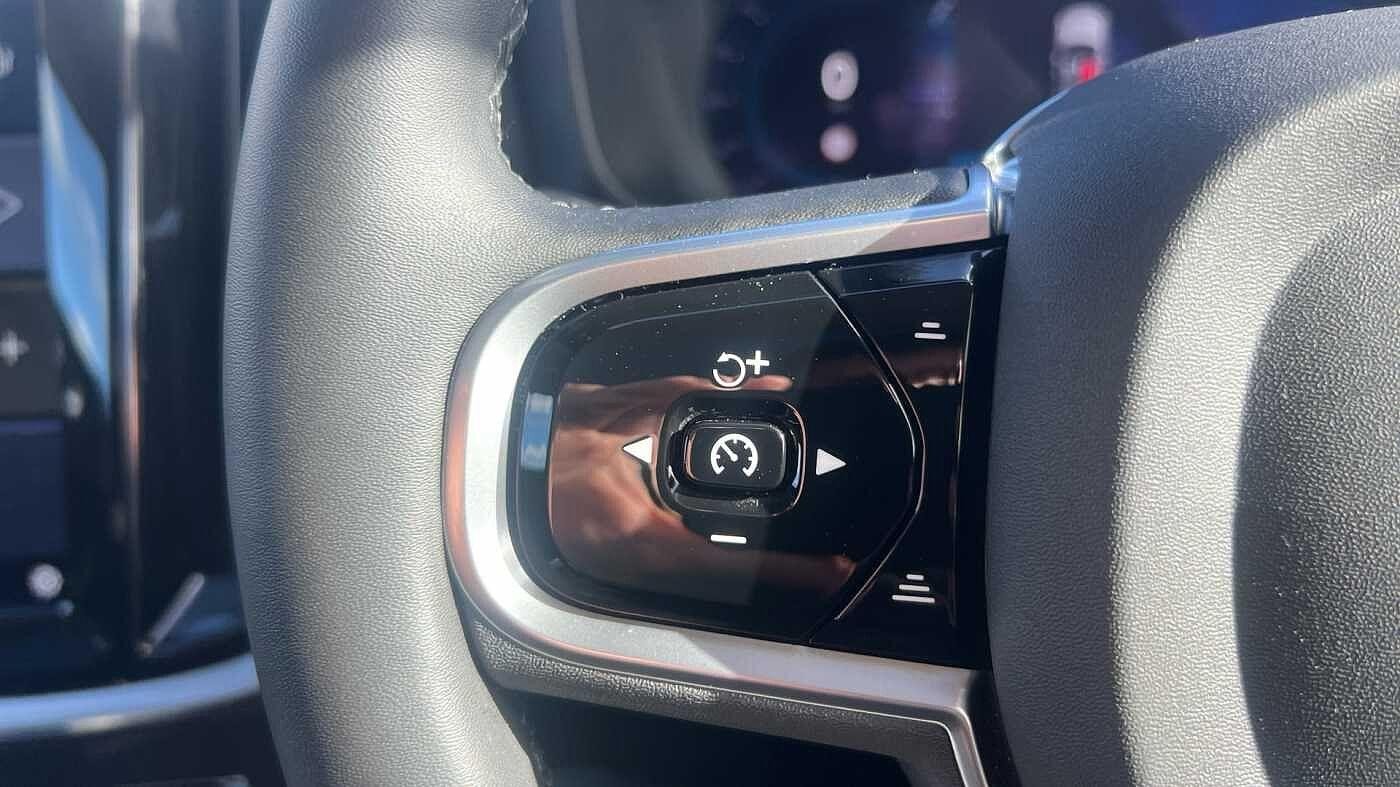 Volvo V60 Image 19