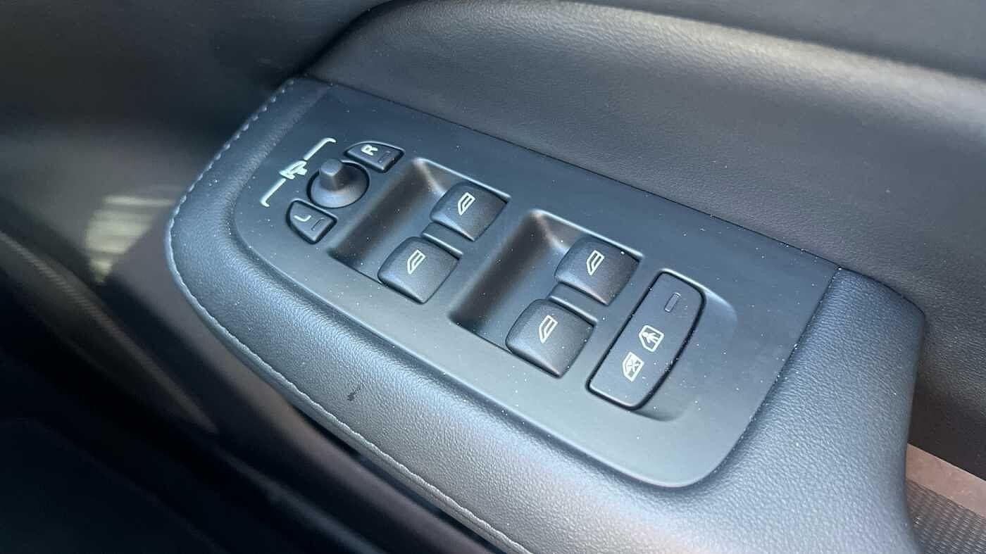 Volvo V60 Image 29