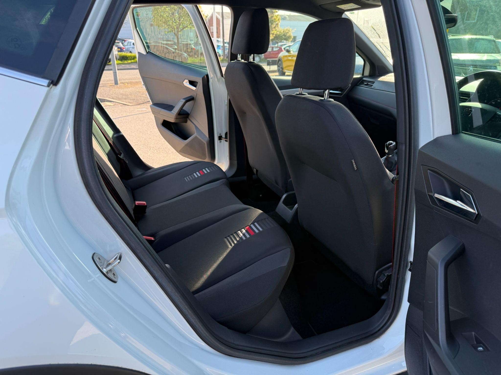 SEAT Arona Image 17