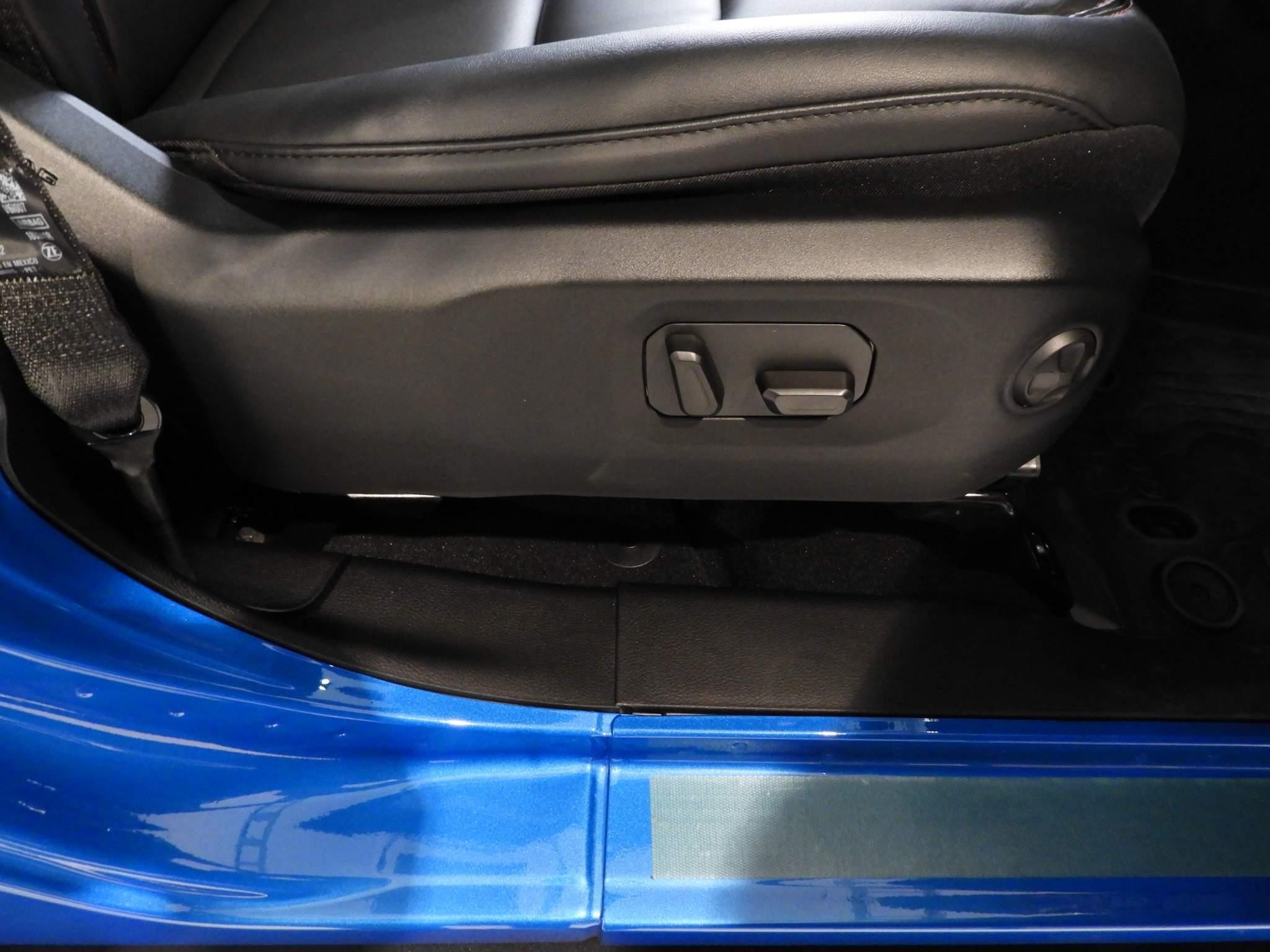 Jeep Wrangler Image 36