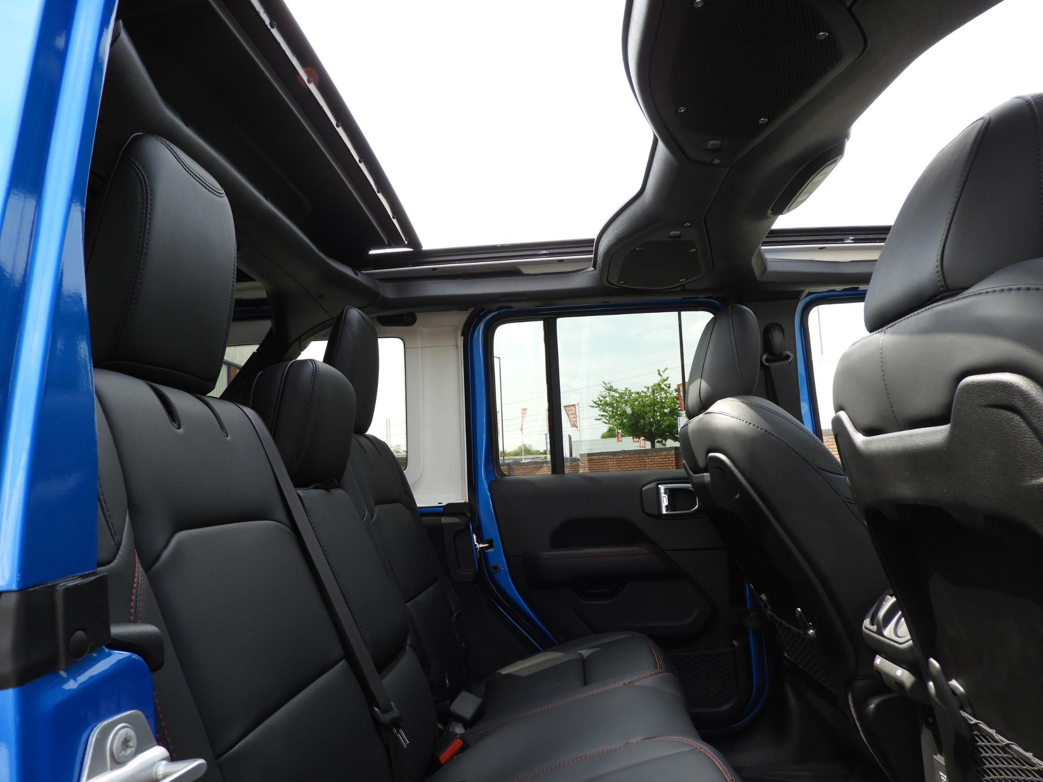 Jeep Wrangler Image 40