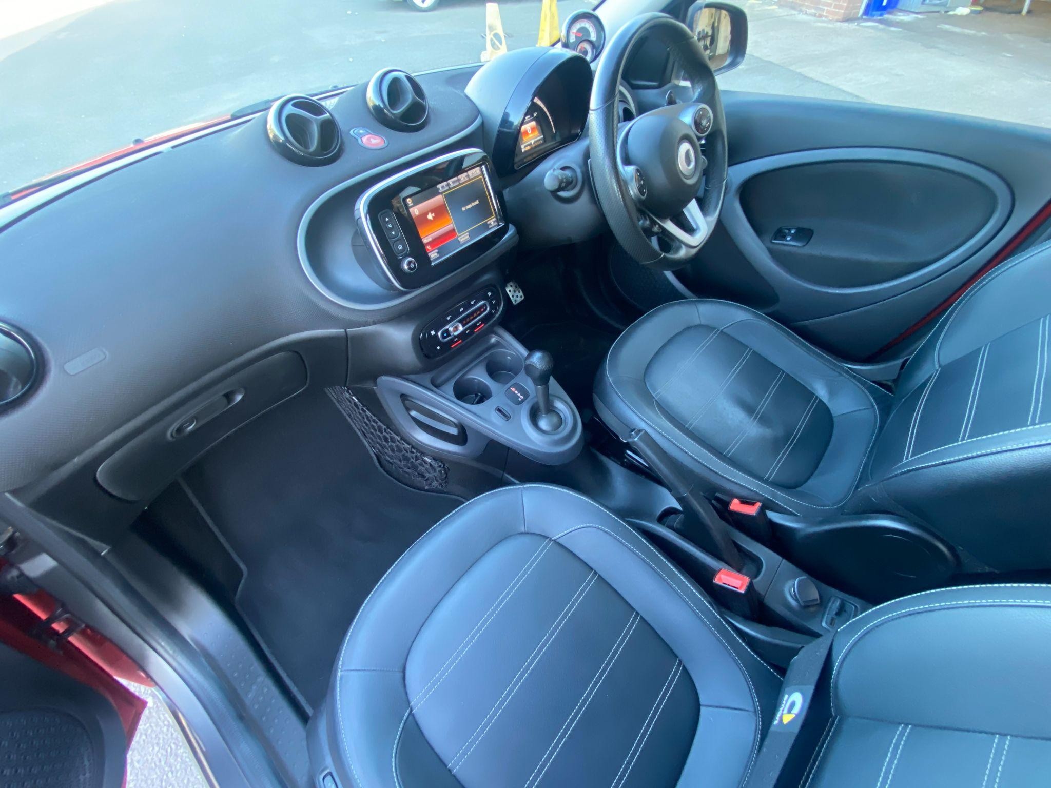 Smart ForFour Image 12