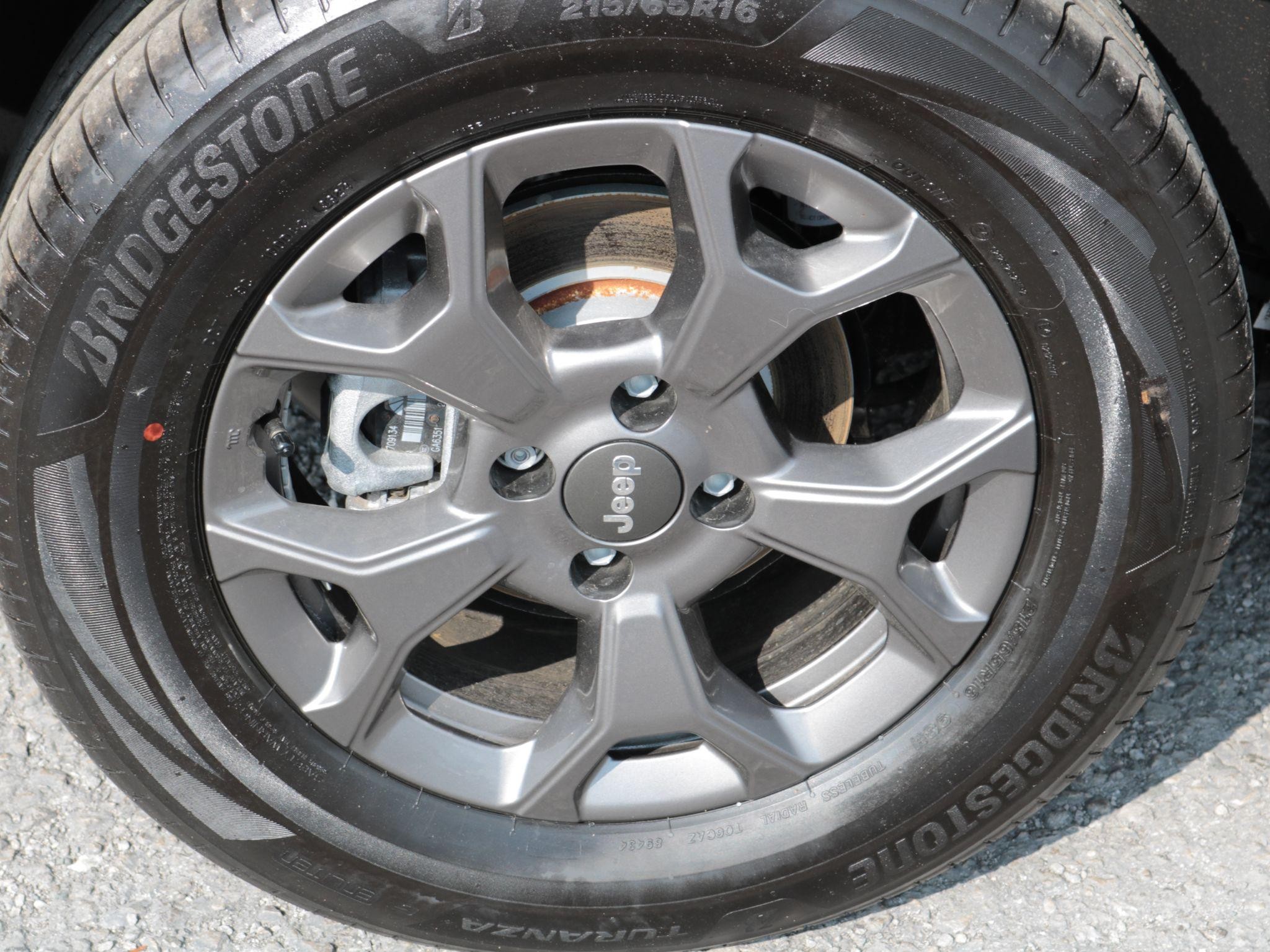 Jeep Avenger Image 11