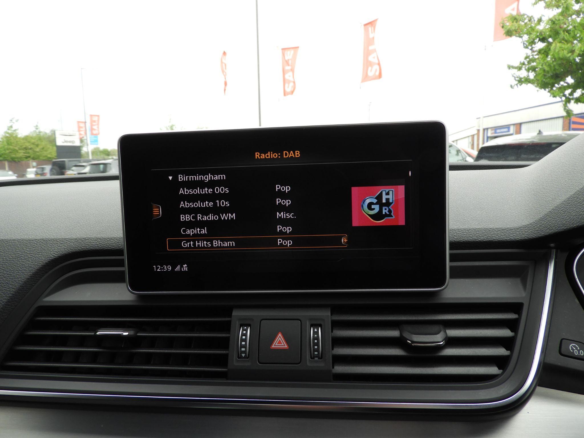 Audi Q5 Image 18