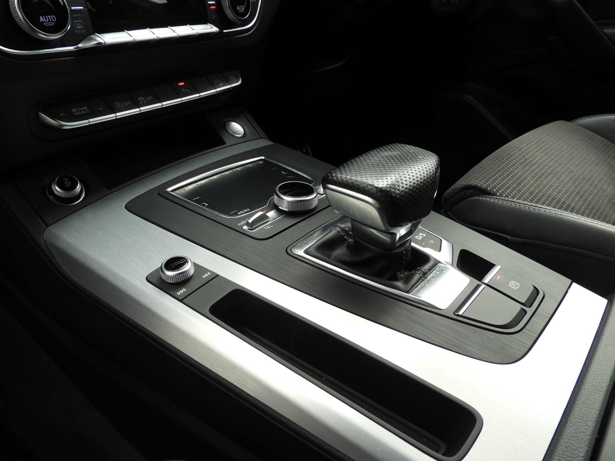 Audi Q5 Image 21