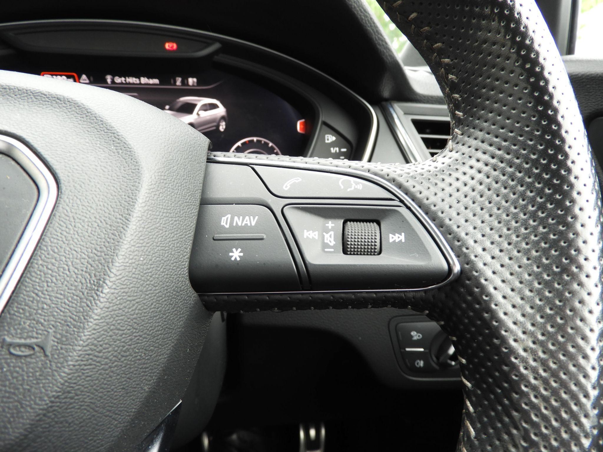 Audi Q5 Image 26