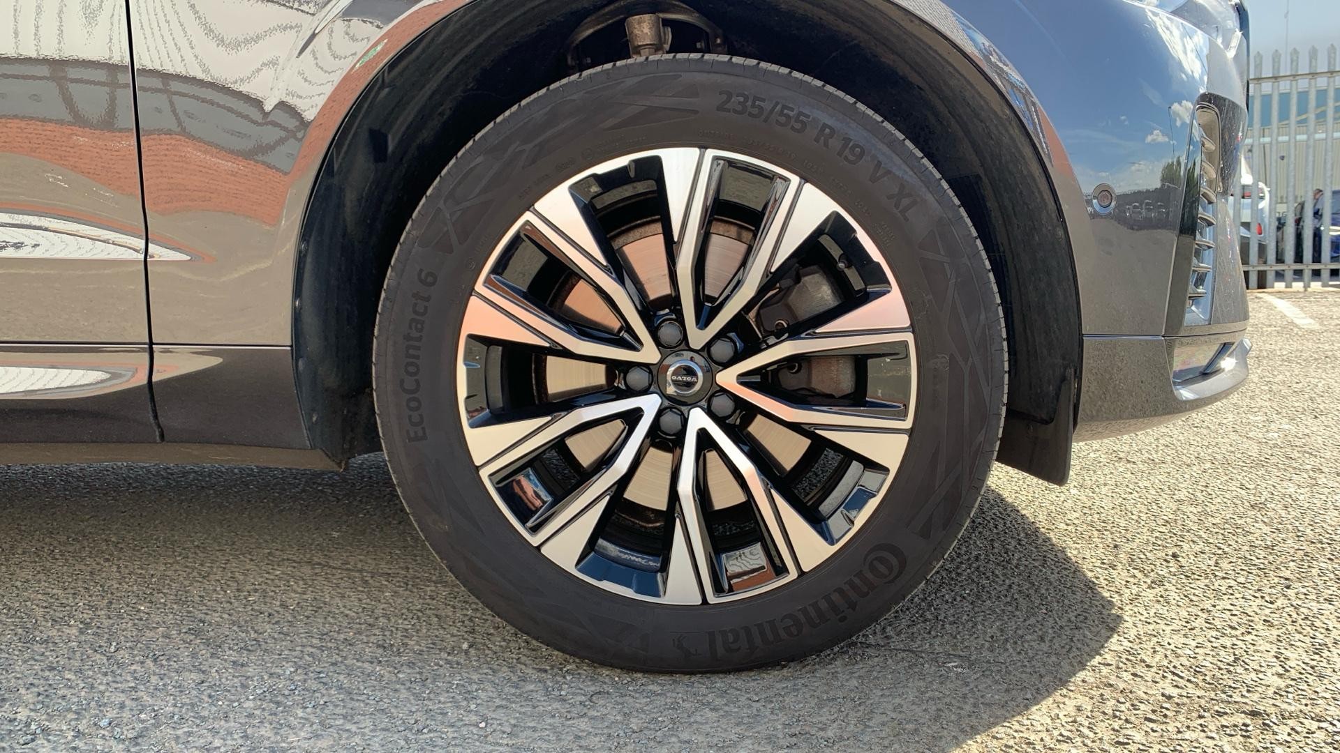 Volvo XC60 Image 16