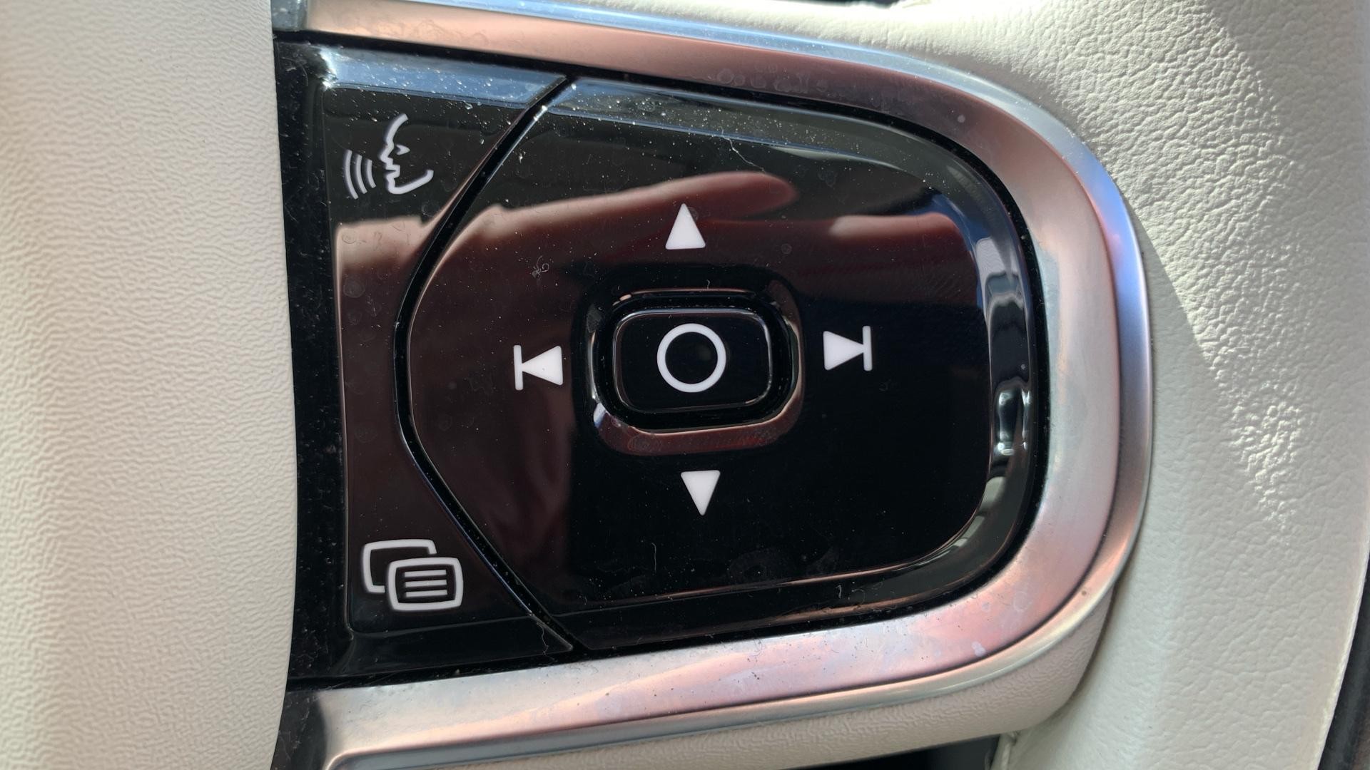 Volvo XC60 Image 19