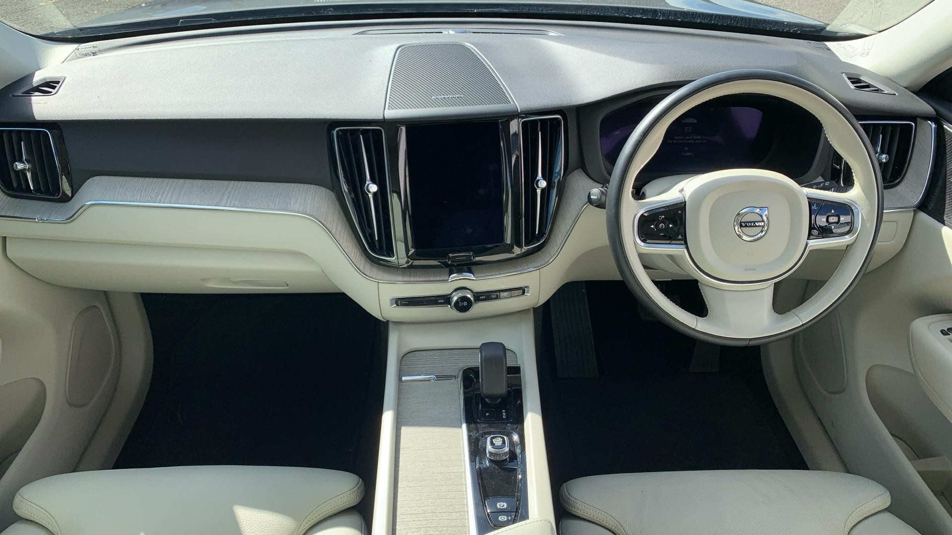 Volvo XC60 Image 20