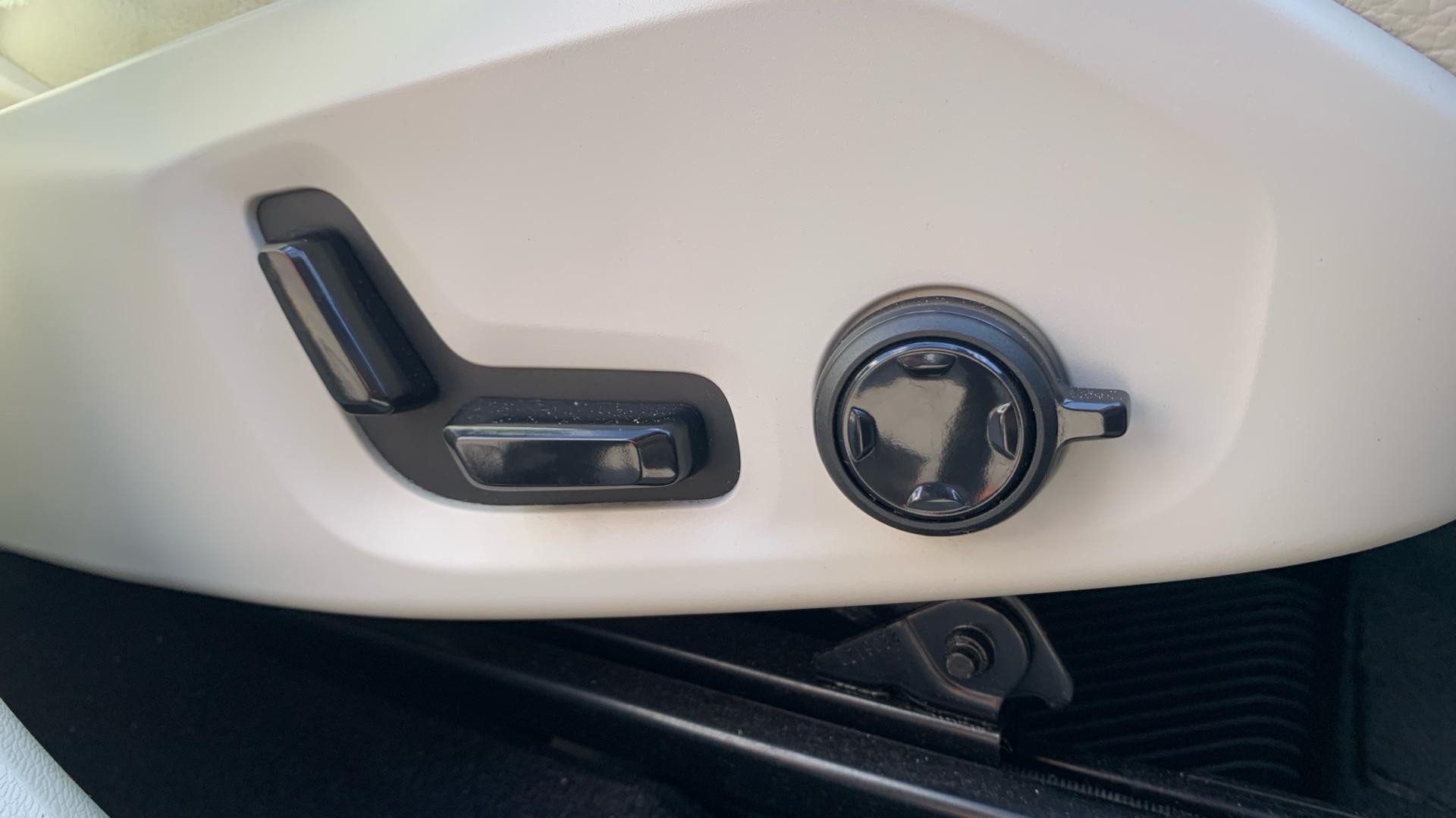 Volvo XC60 Image 27
