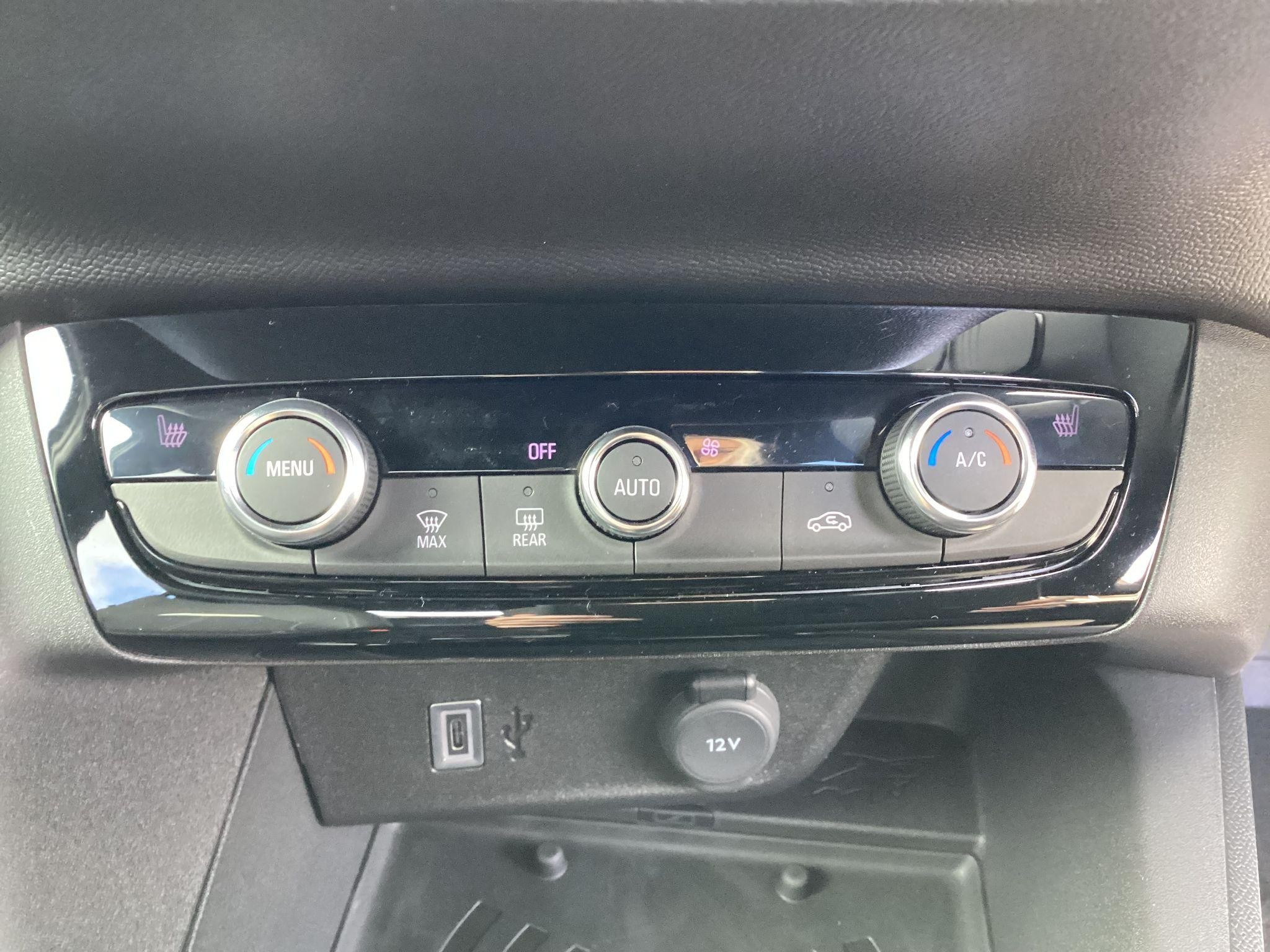 Vauxhall Corsa Image 20