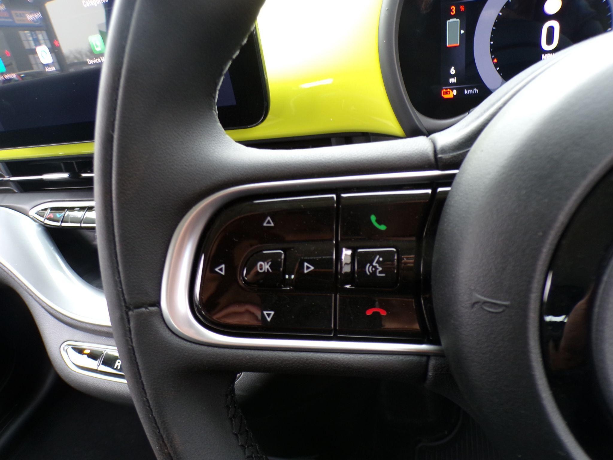 Fiat 500 Electric Image 19
