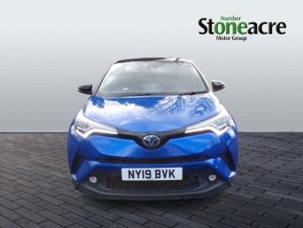 Toyota C-HR 1.8 Hybrid Dynamic 5dr CVT NY19BVK Image 2