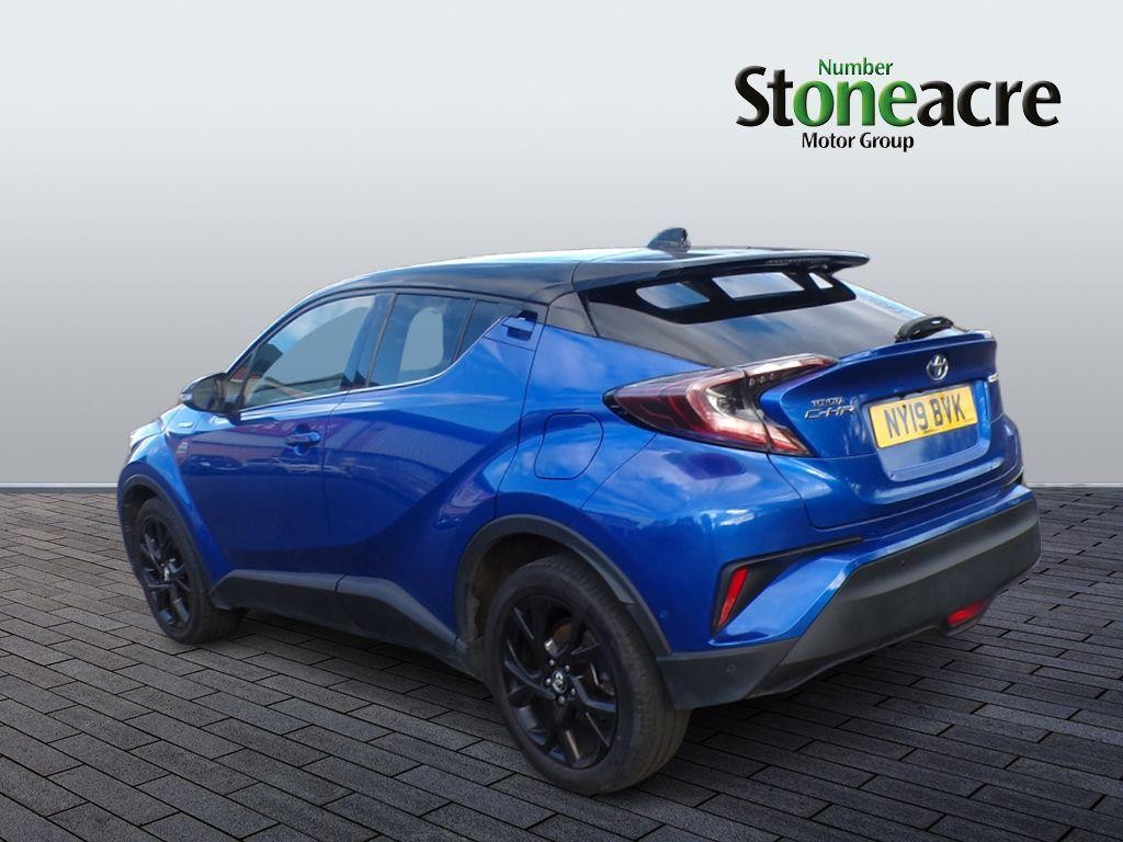 Toyota C-HR Image 4