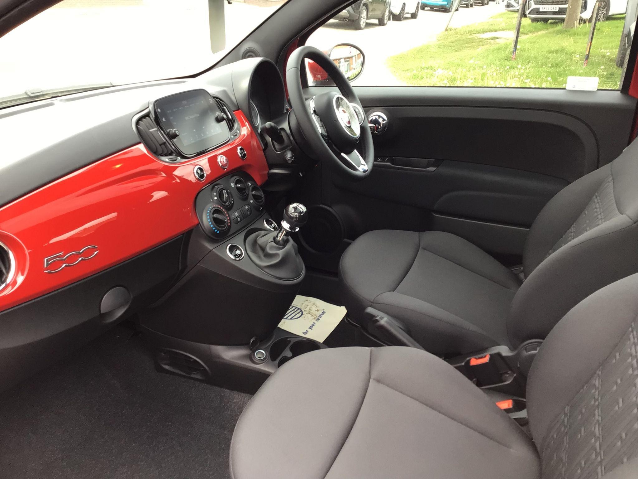 Fiat 500 Hybrid Image 15