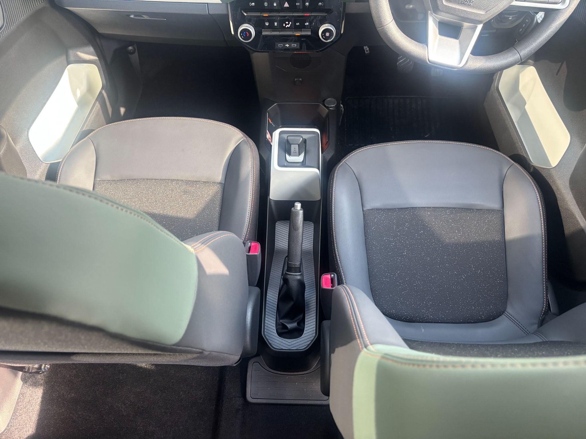 Dacia Spring Image 12