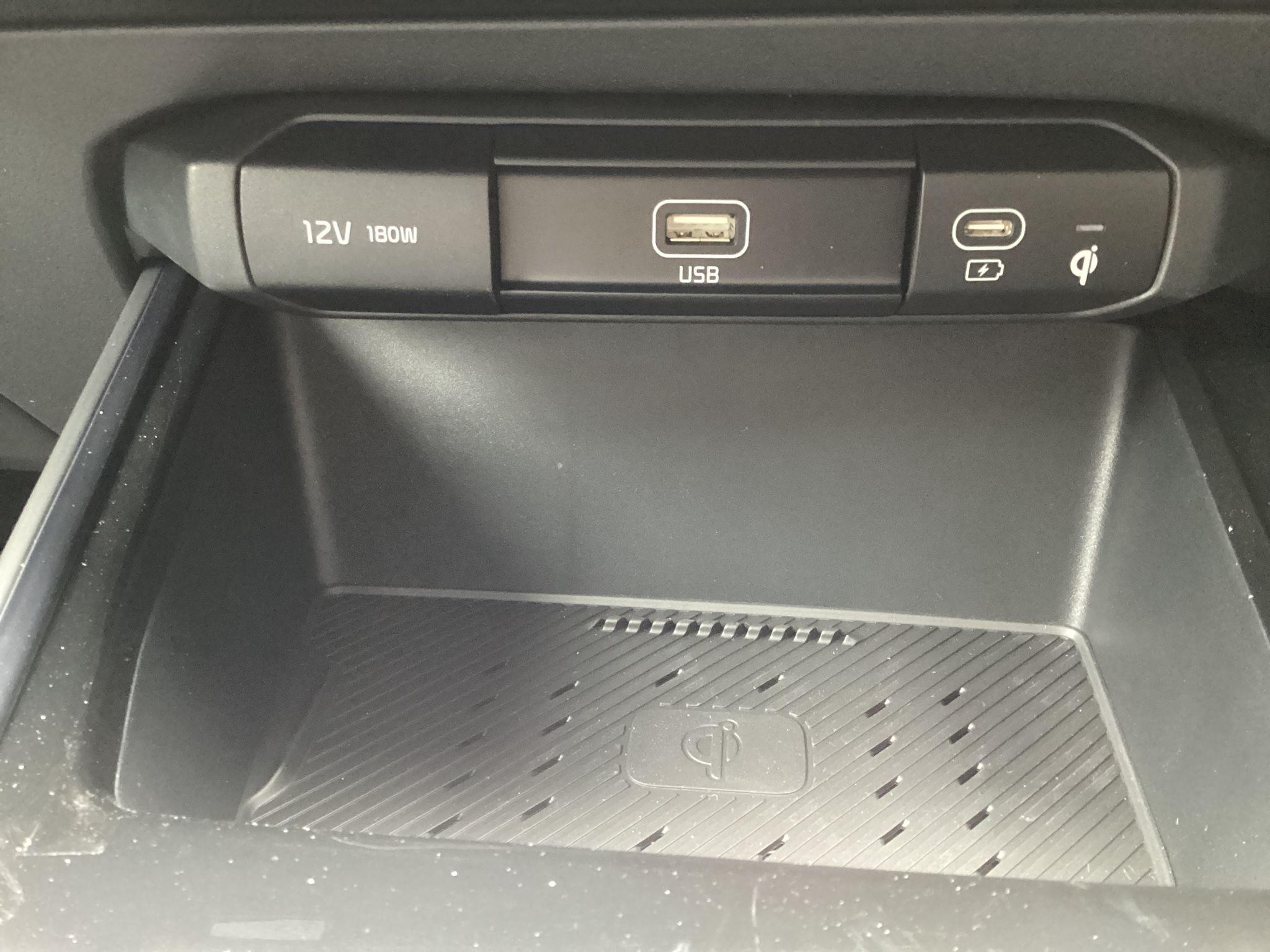 Kia Niro Image 20