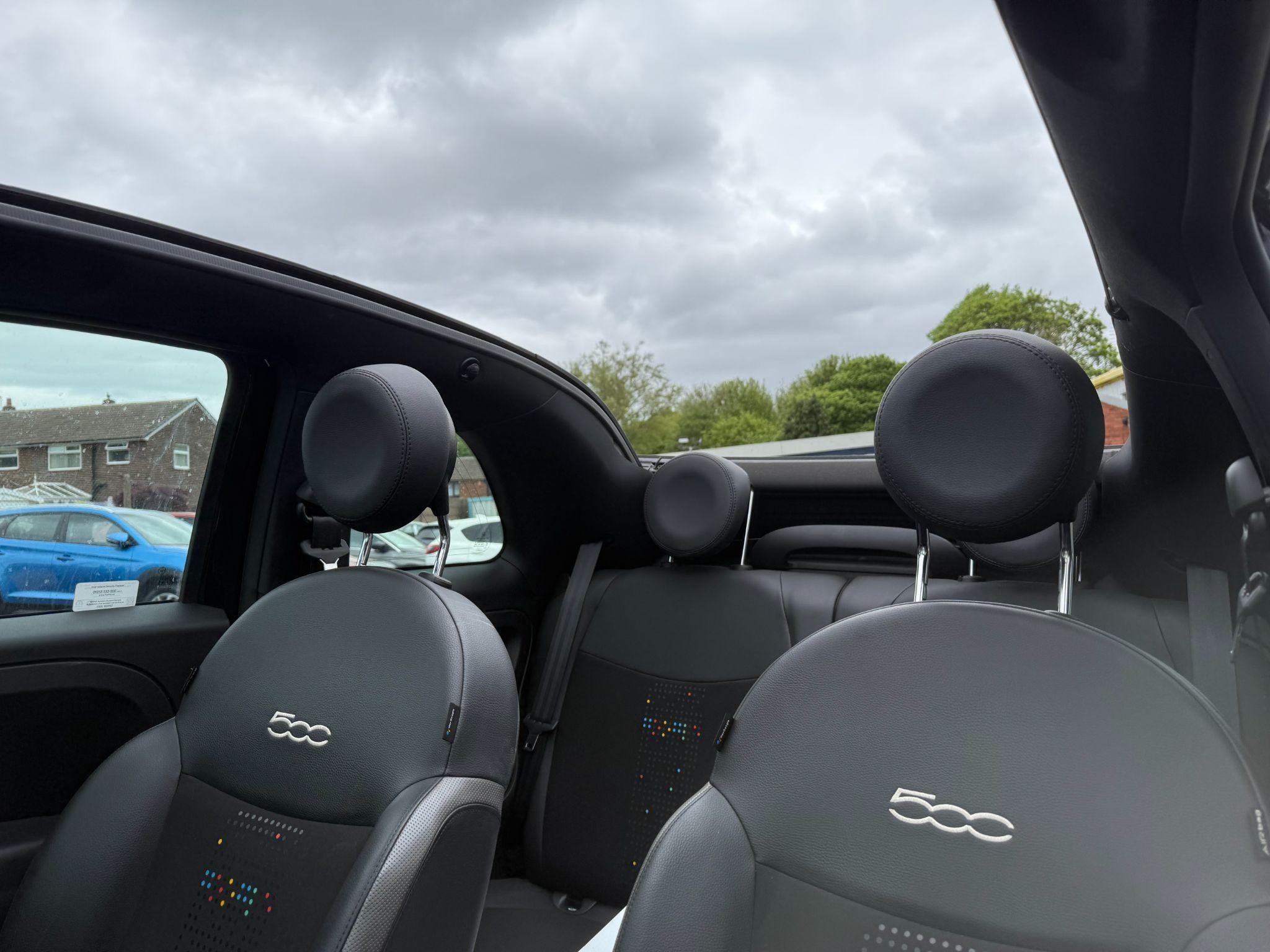 Fiat 500c Image 18