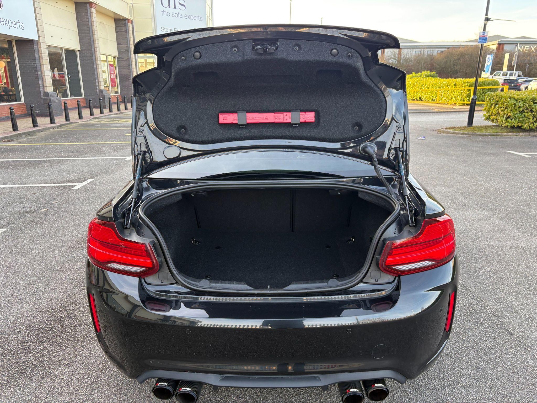 BMW 2 Series Image 9