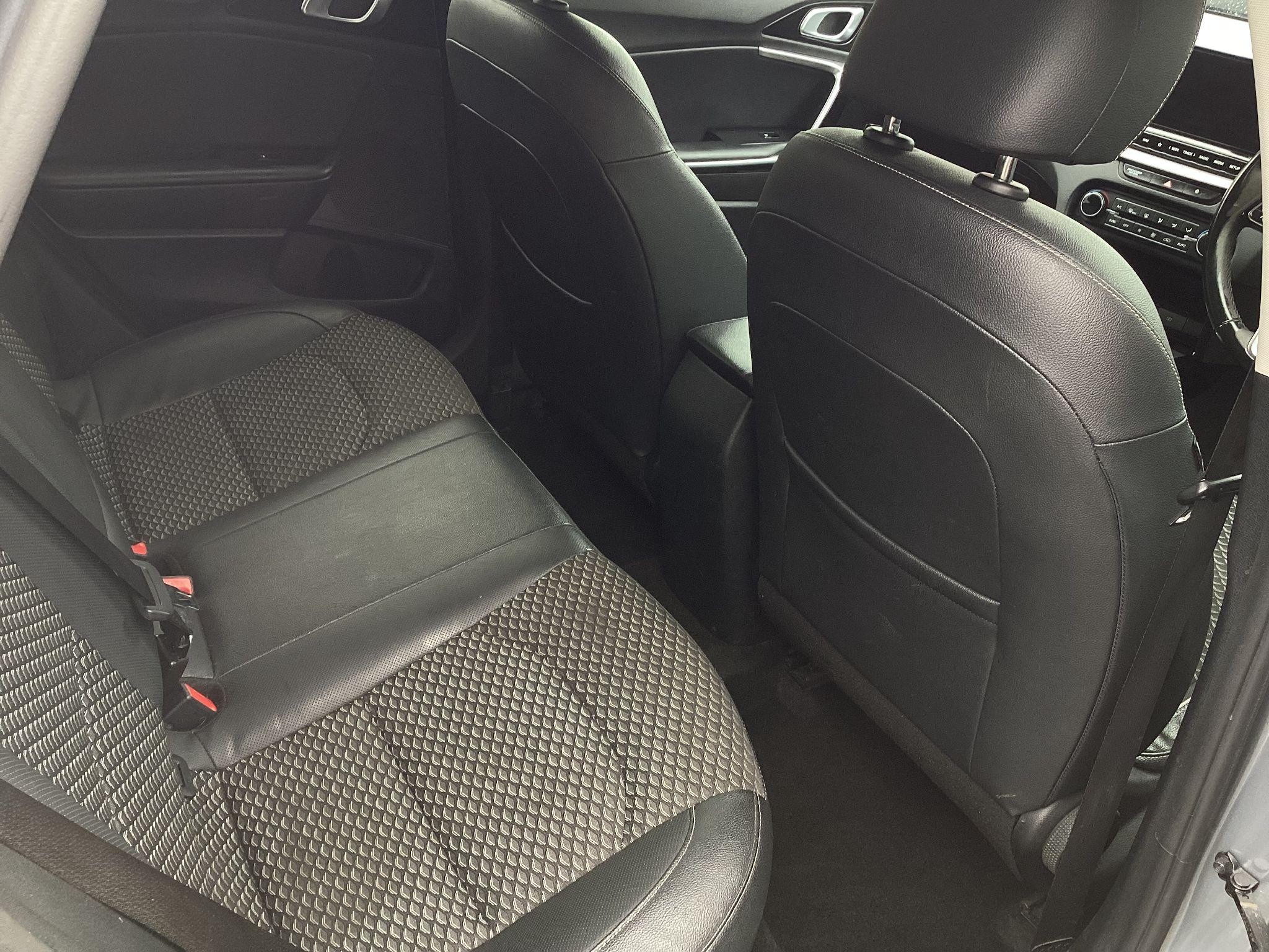 Kia Ceed Image 15