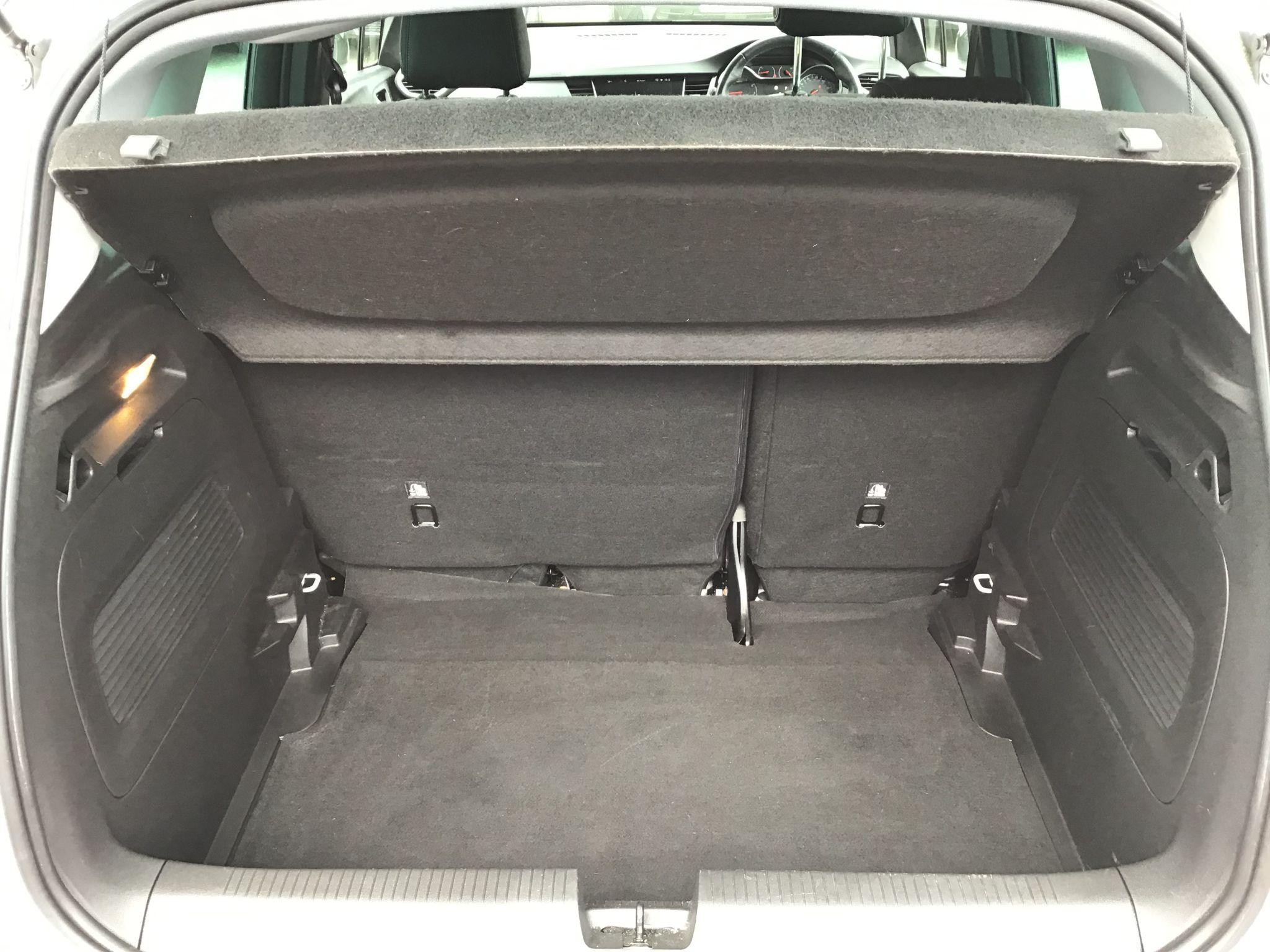 Vauxhall Crossland Image 10