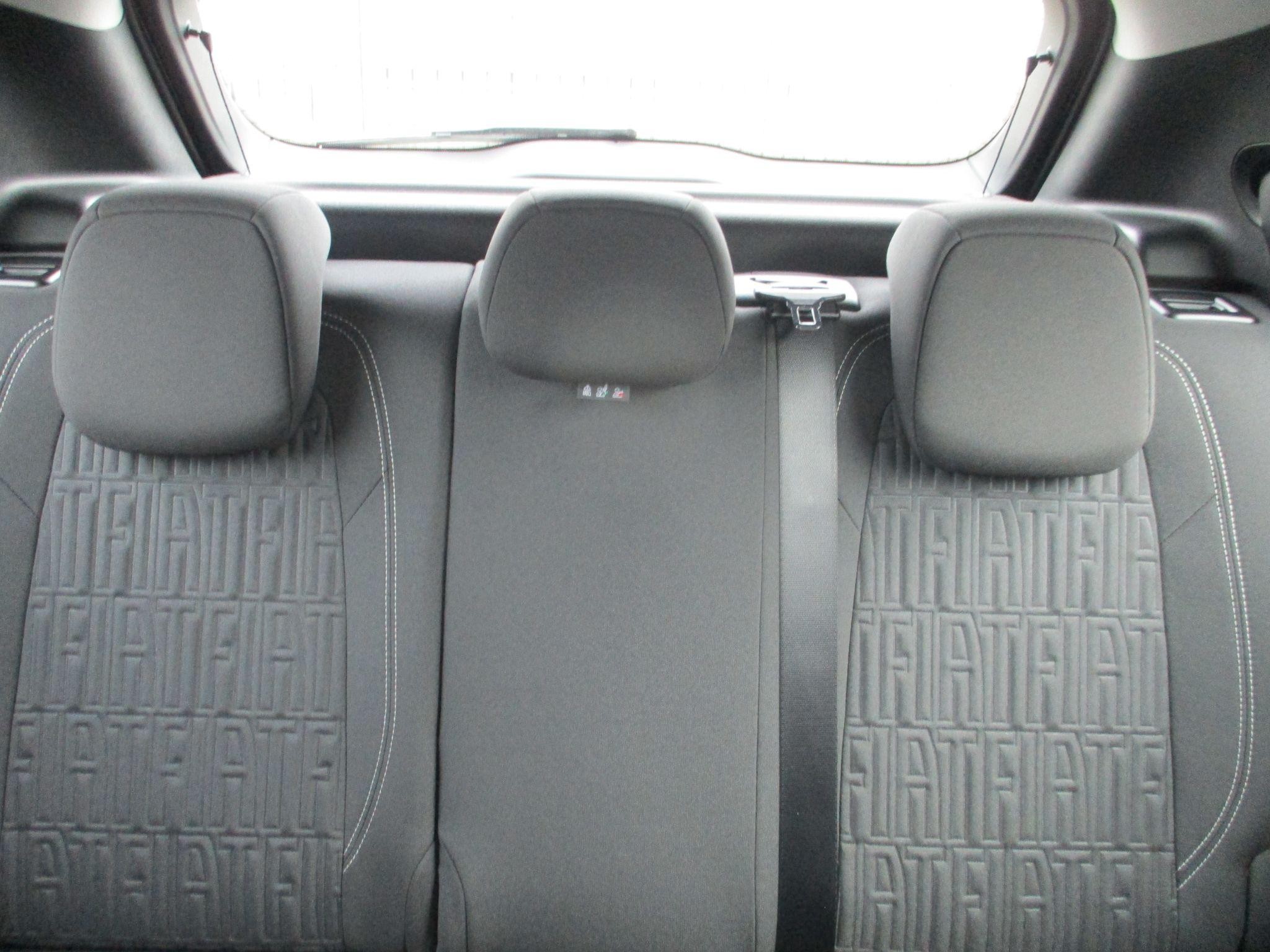 Fiat 600 Image 16