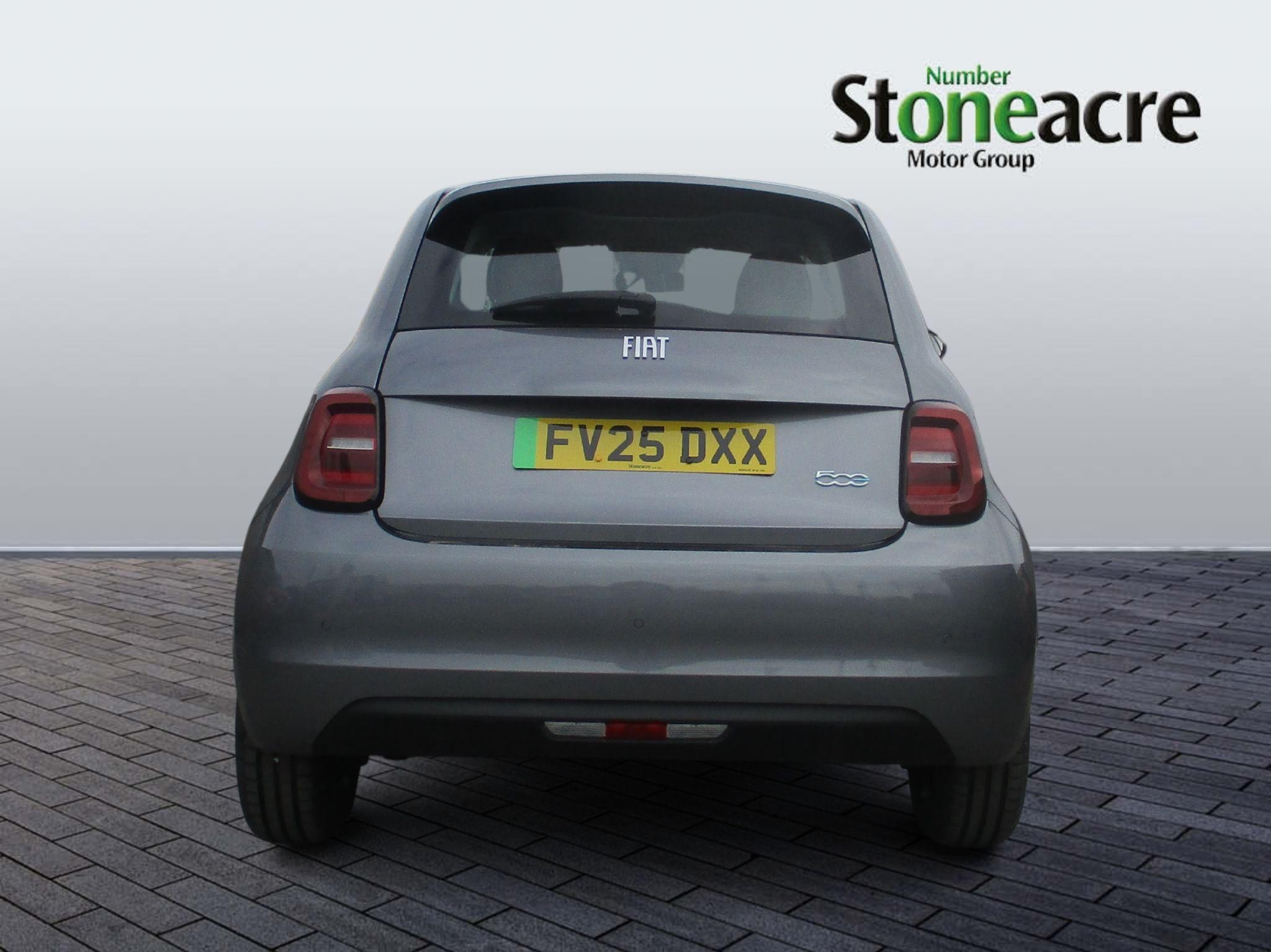 Fiat 500e Image 6