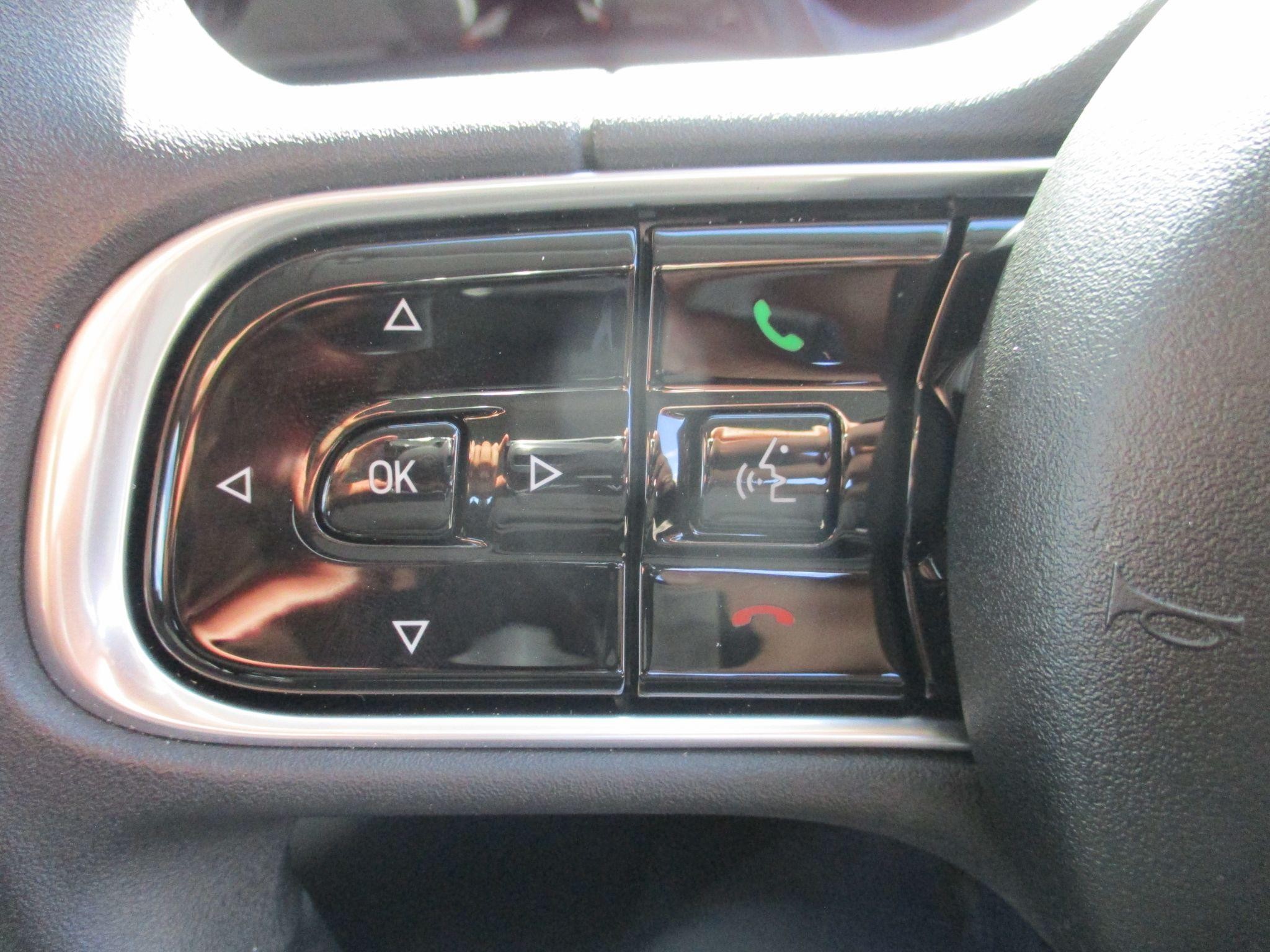 Fiat 500e Image 19