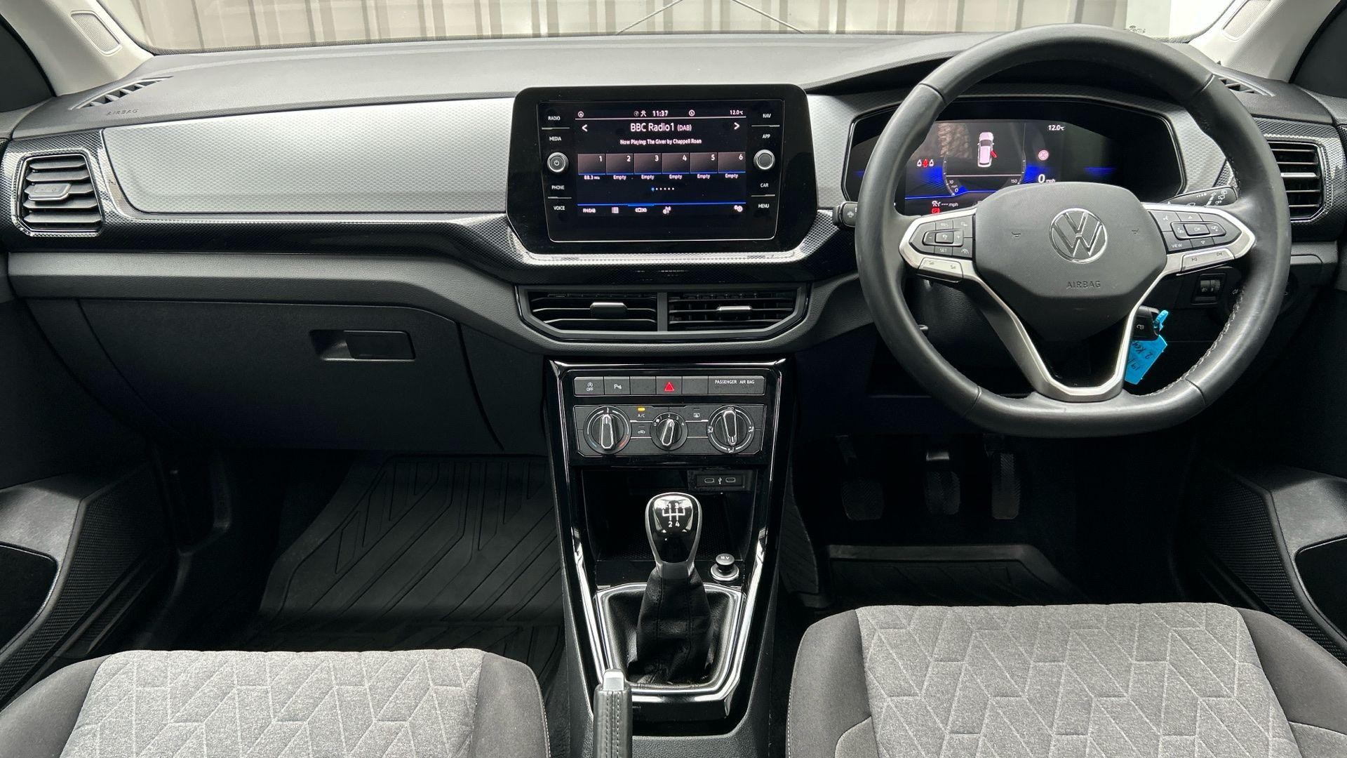 Volkswagen T-Cross Image 9