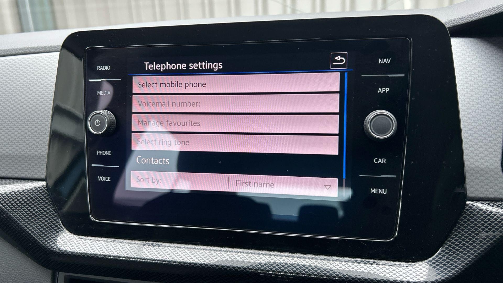 Volkswagen T-Cross Image 11