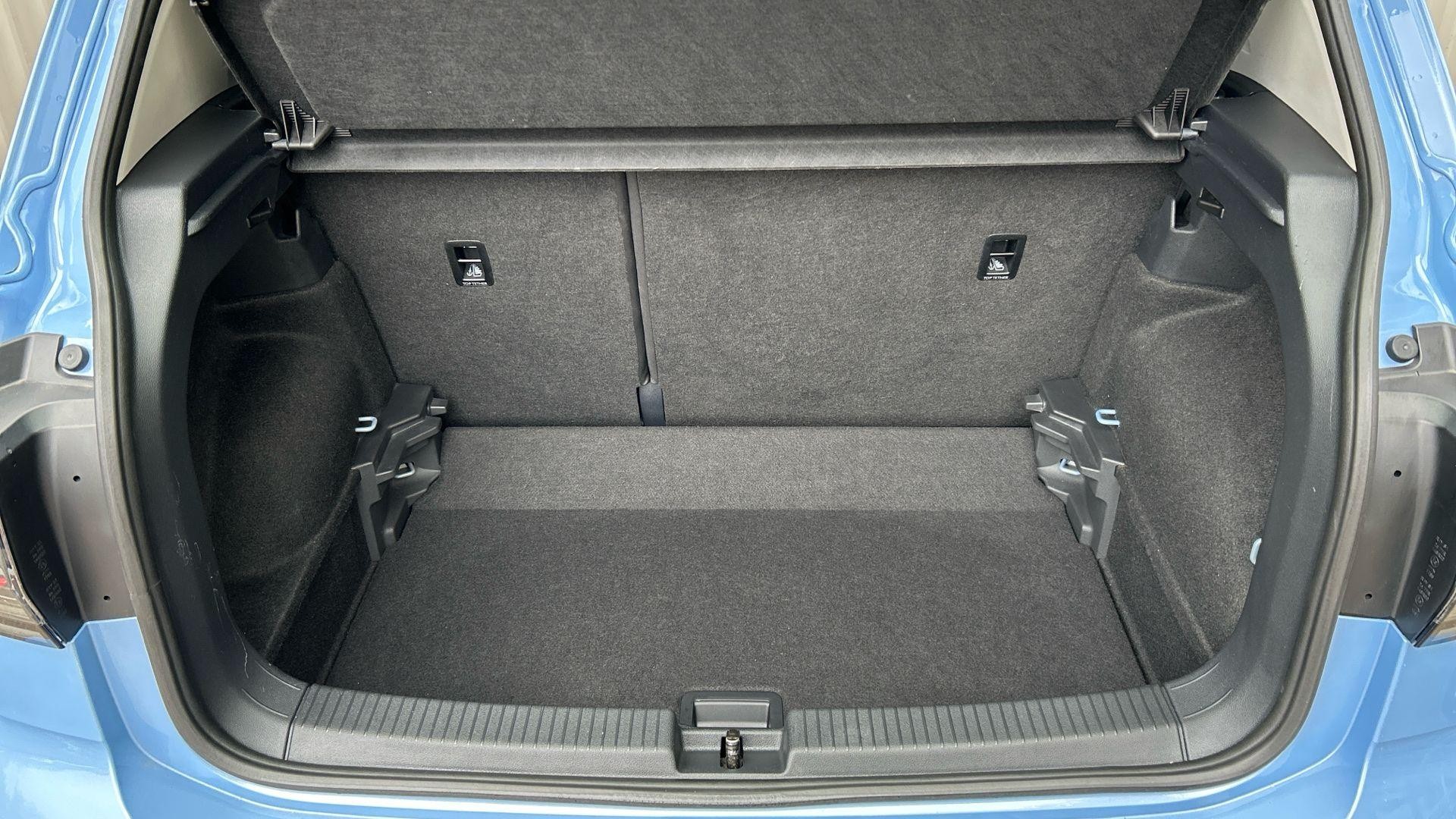 Volkswagen T-Cross Image 18