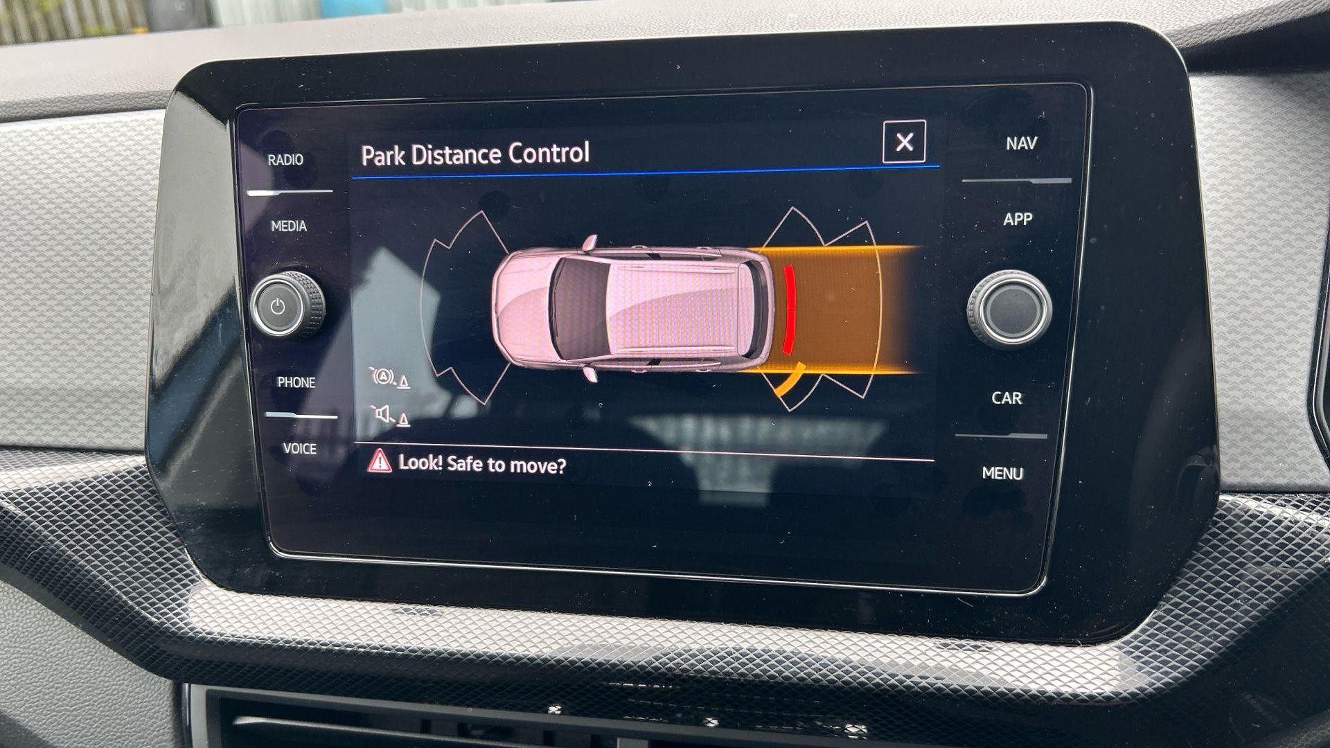 Volkswagen T-Cross Image 21